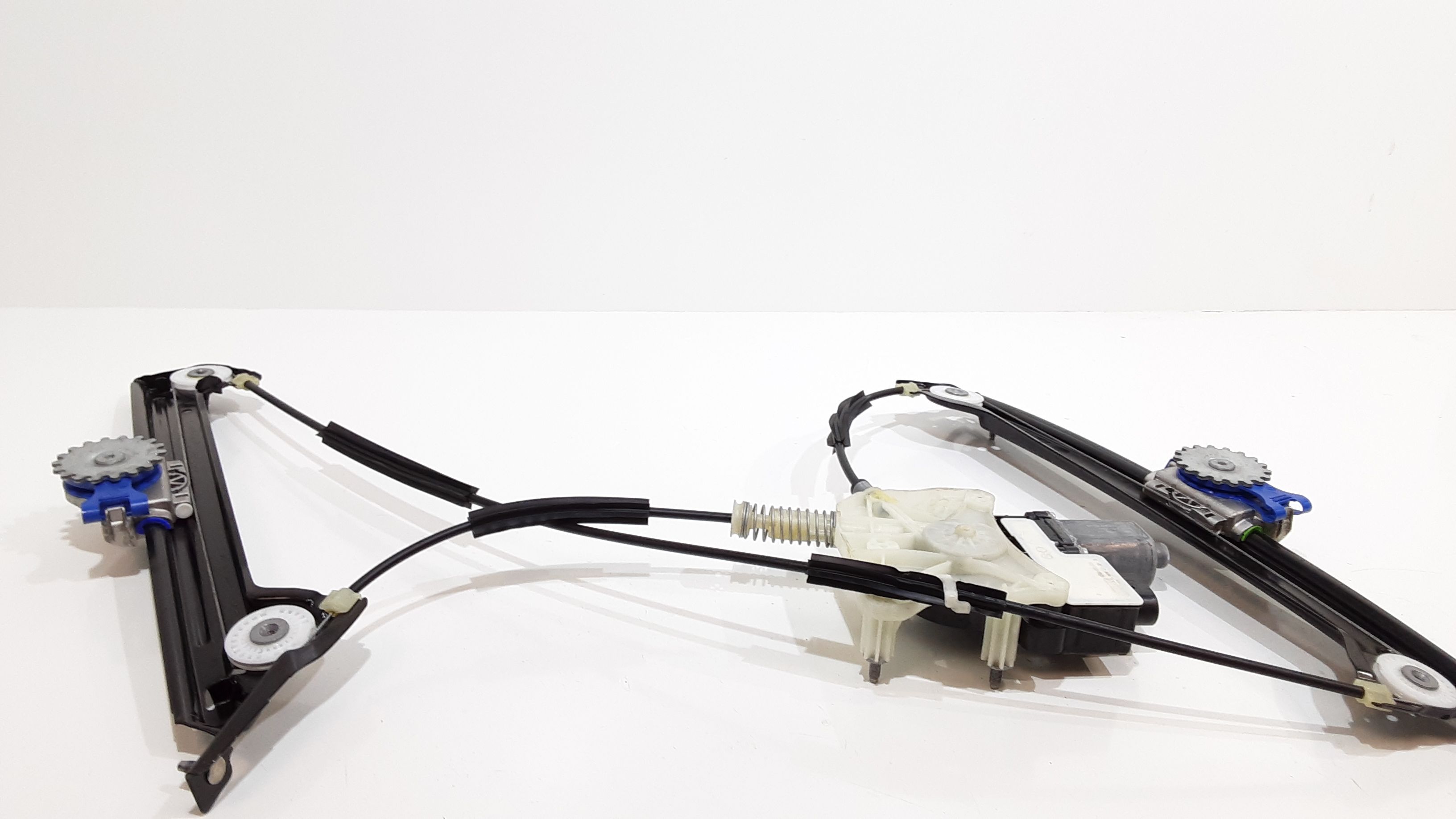 Alzacristallo Porta Ant. Destro Usato