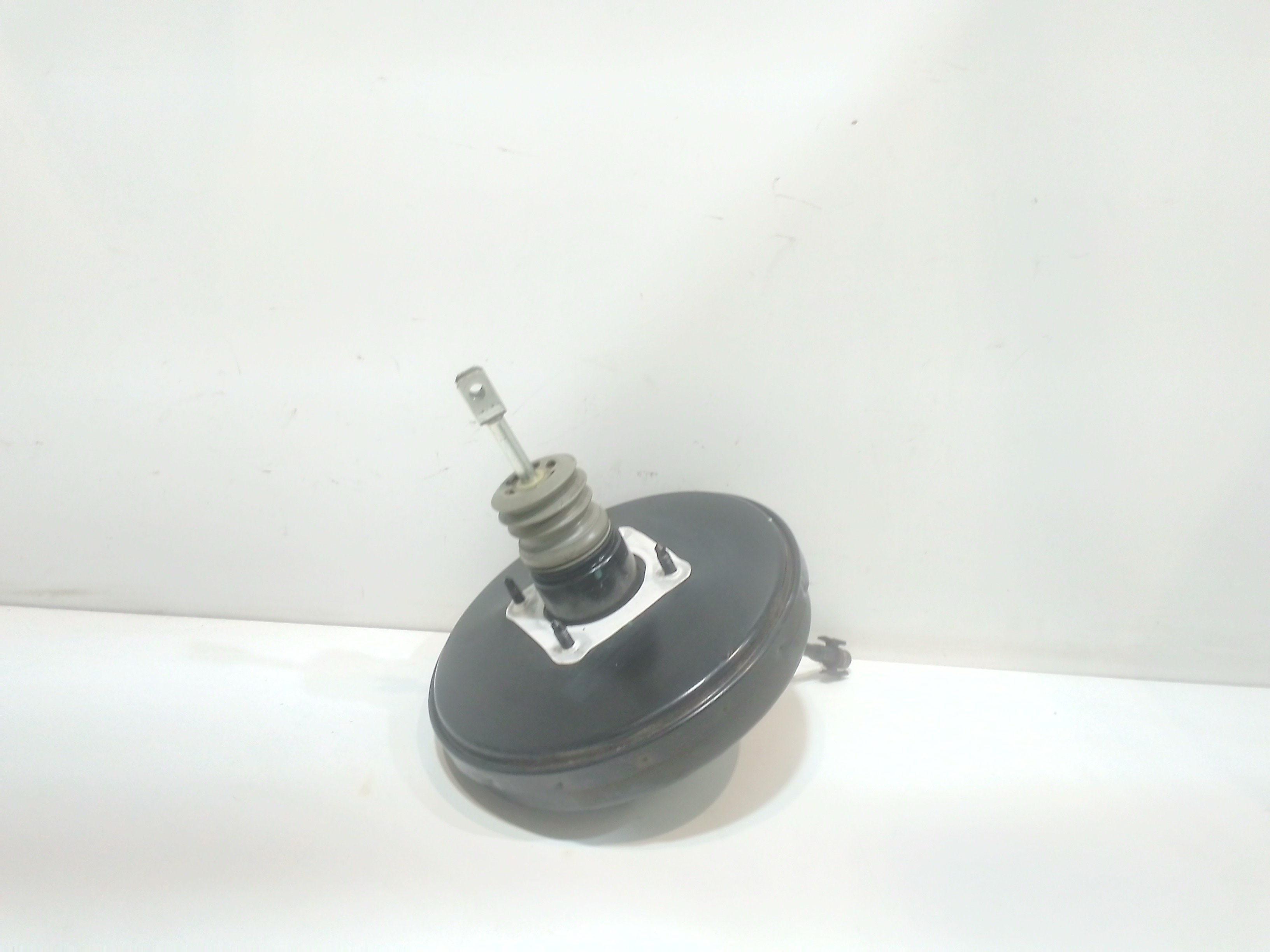 Servofreno 6001551395 Usato