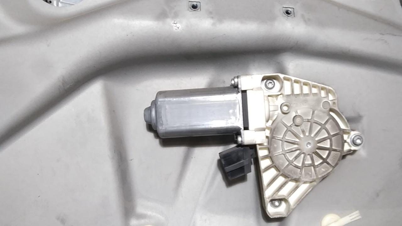 Alzacristallo Porta Ant. Sinistro Usato