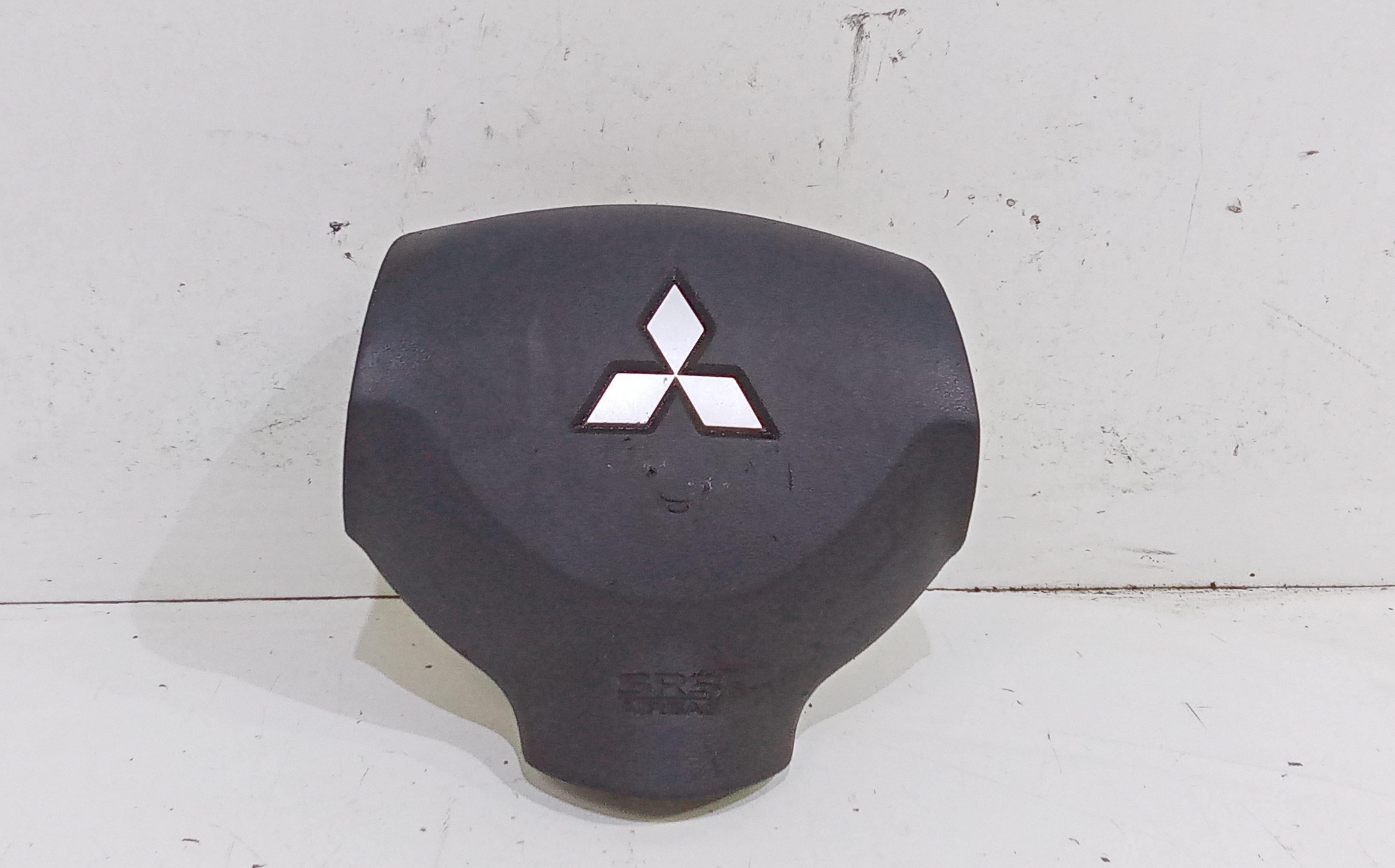 Dispositivo Airbag Lato Guida 7030A088XA Usato