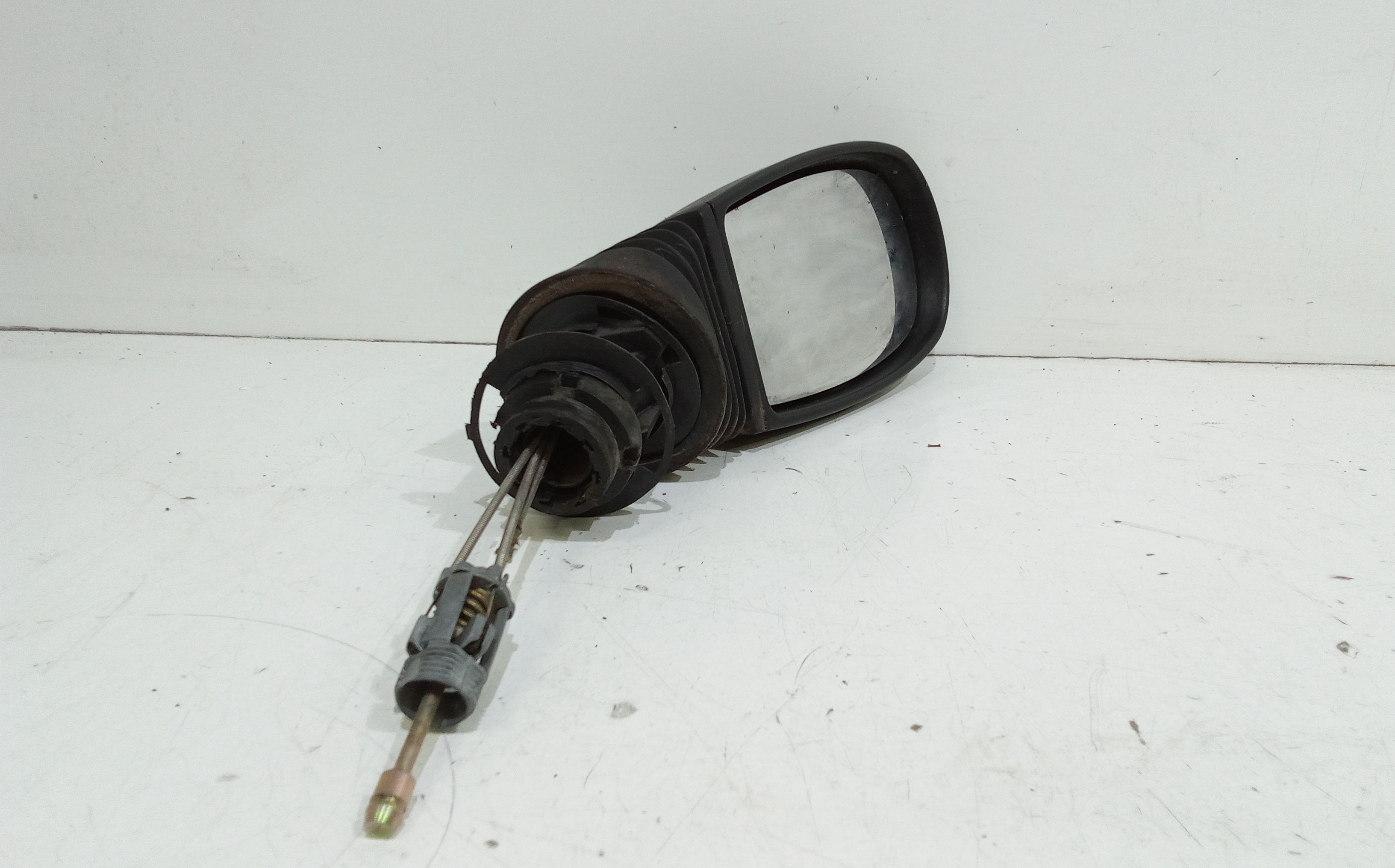 Retrovisore Est. Destro 735310073 Usato