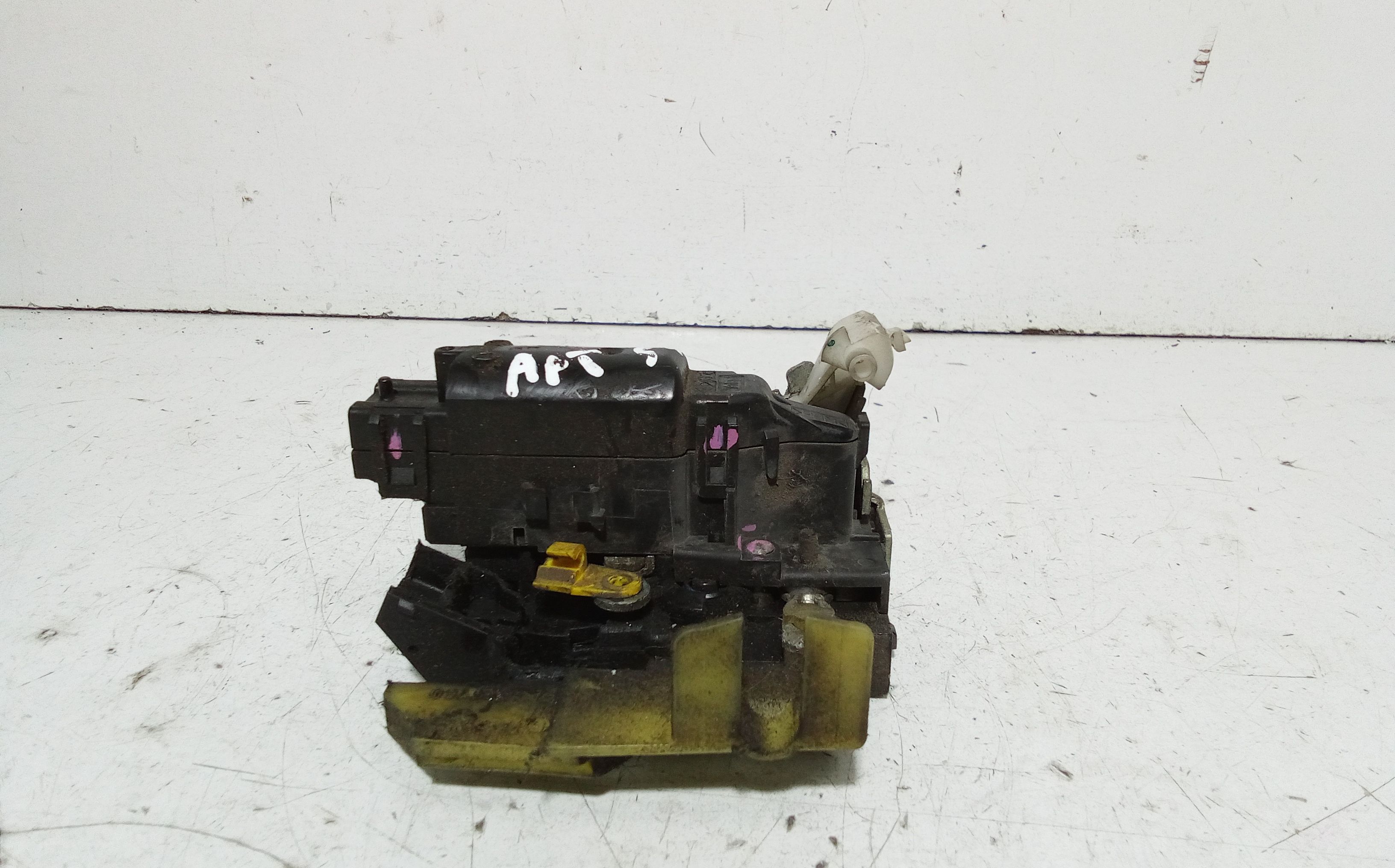 Serratura Porta Ant. Sinistro 805030711R Usato