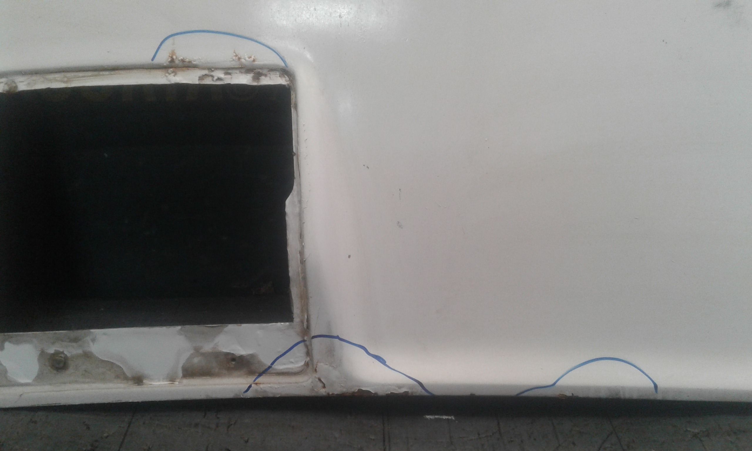 Cofano Ant. 93923150 Usato