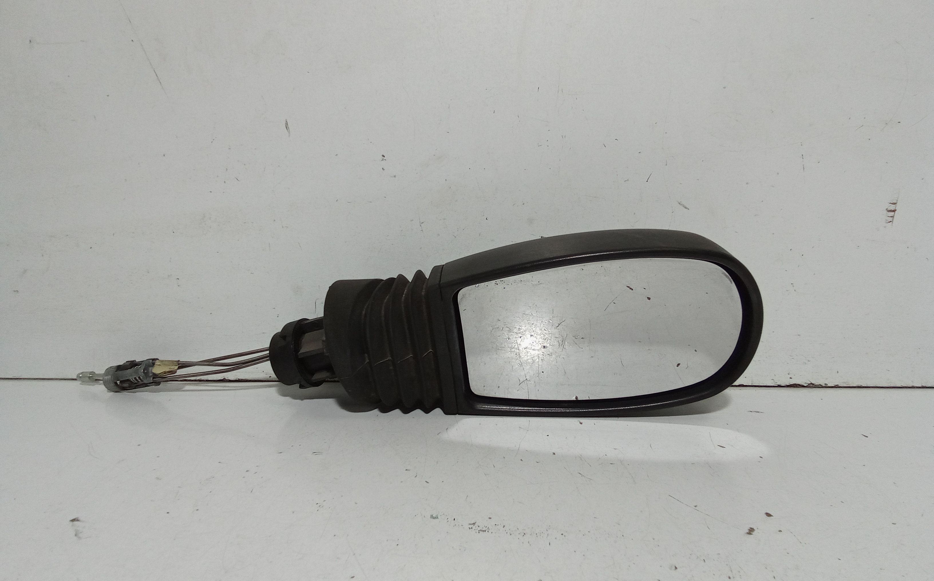 Retrovisore Est. Destro 735310073 Usato