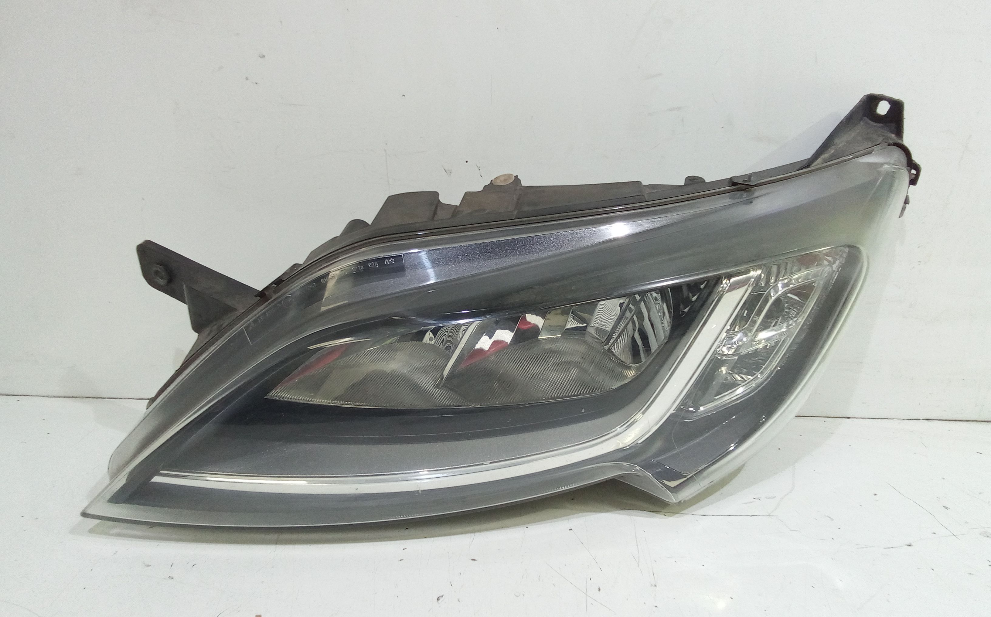 Proiettore Sinistro 1631998680 Usato