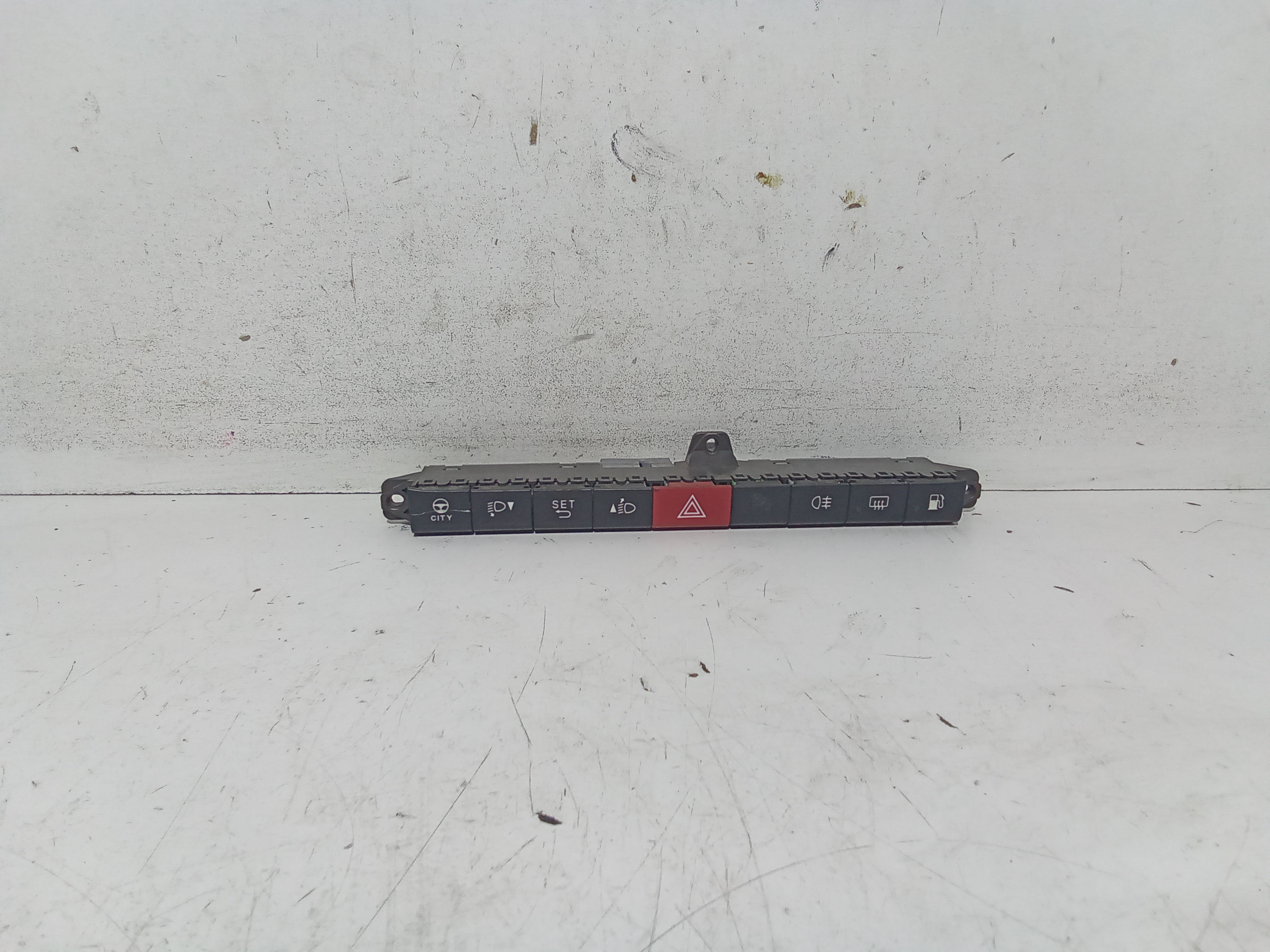 Blocco Comandi Multifunzioni 735544412 Usato