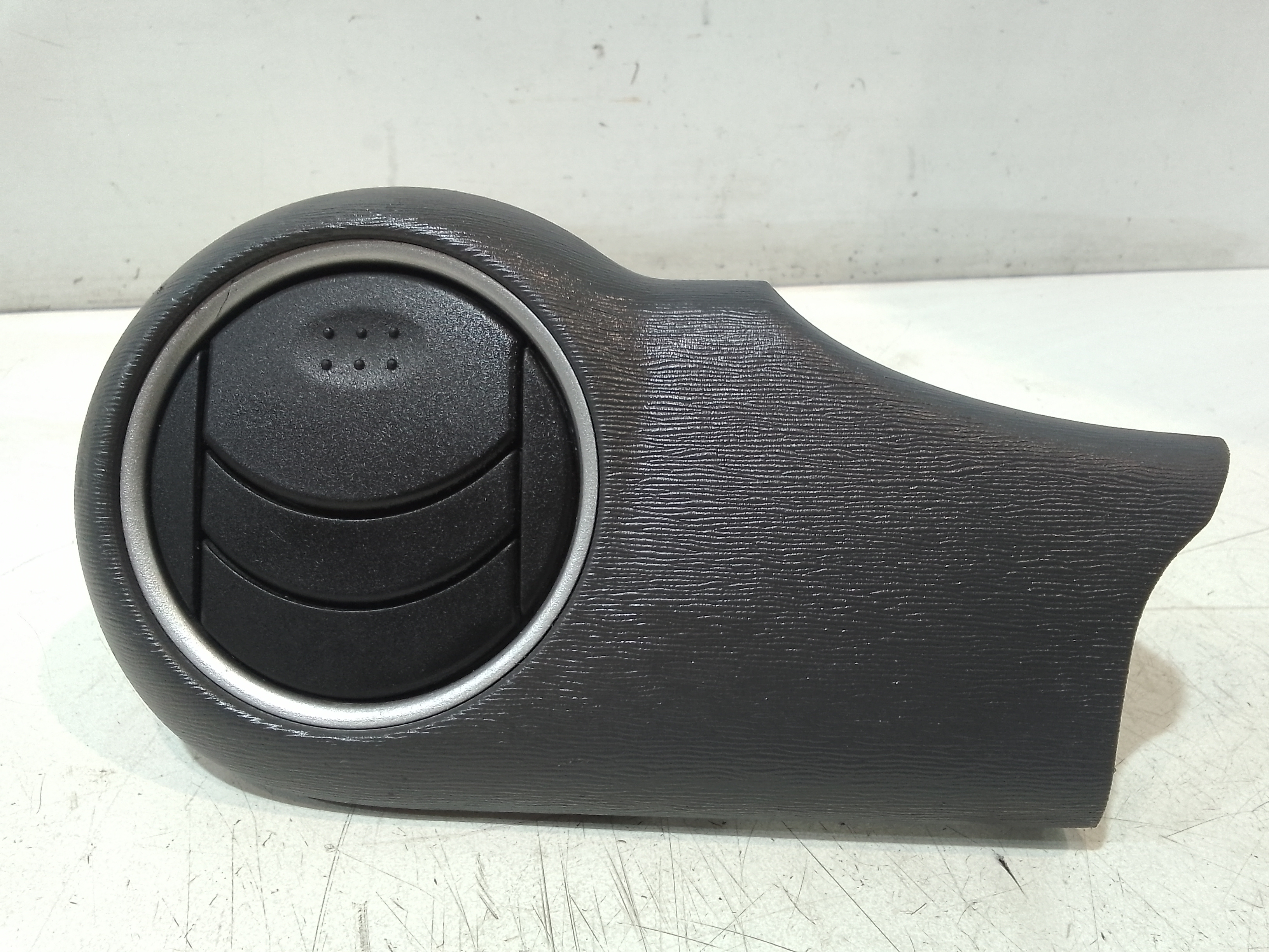 Condotto Aria Bocchette Lat. Cruscotto Sinistro Usato