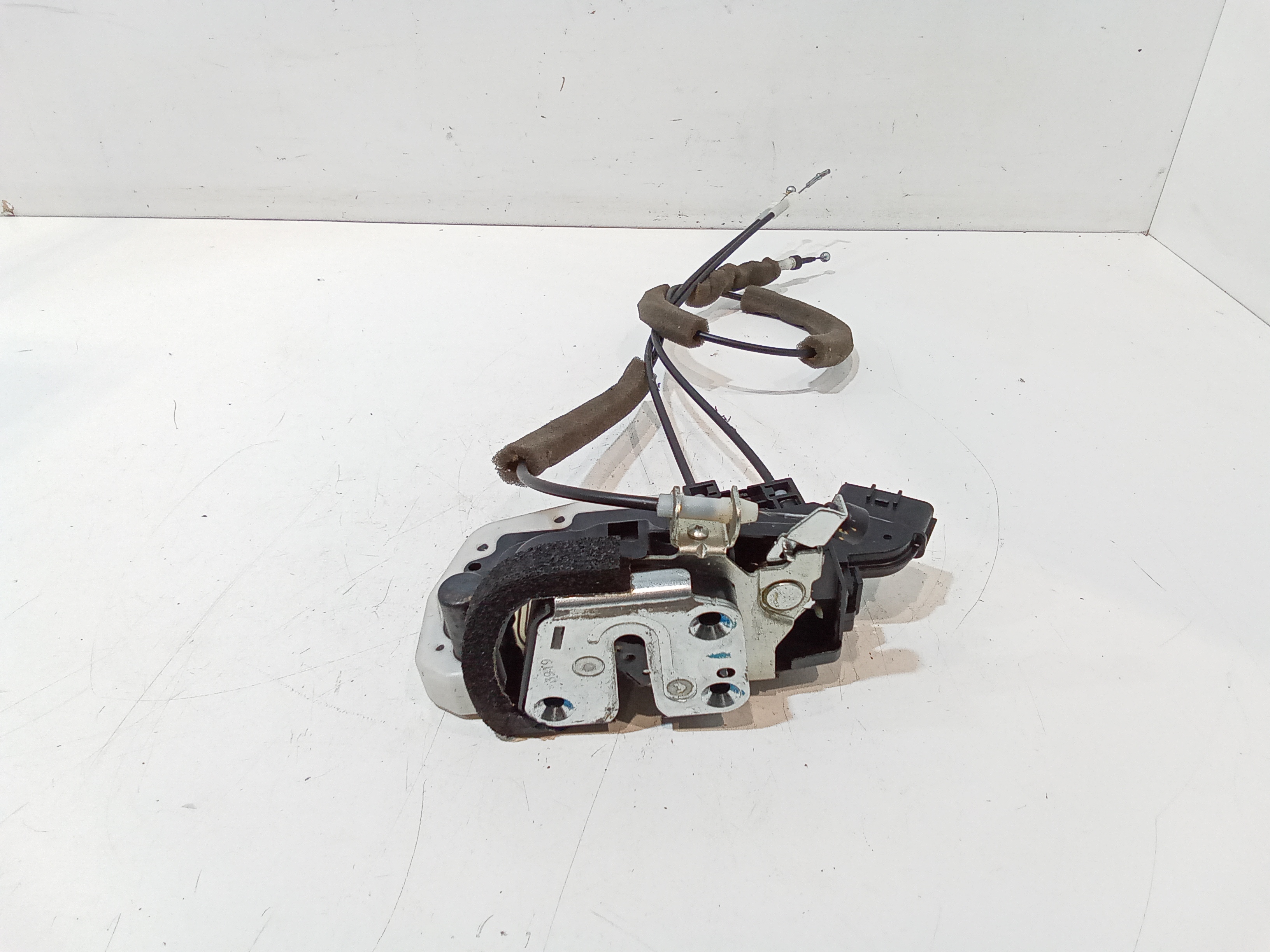 Serratura Porta Post. Destro 825001HD0C Usato