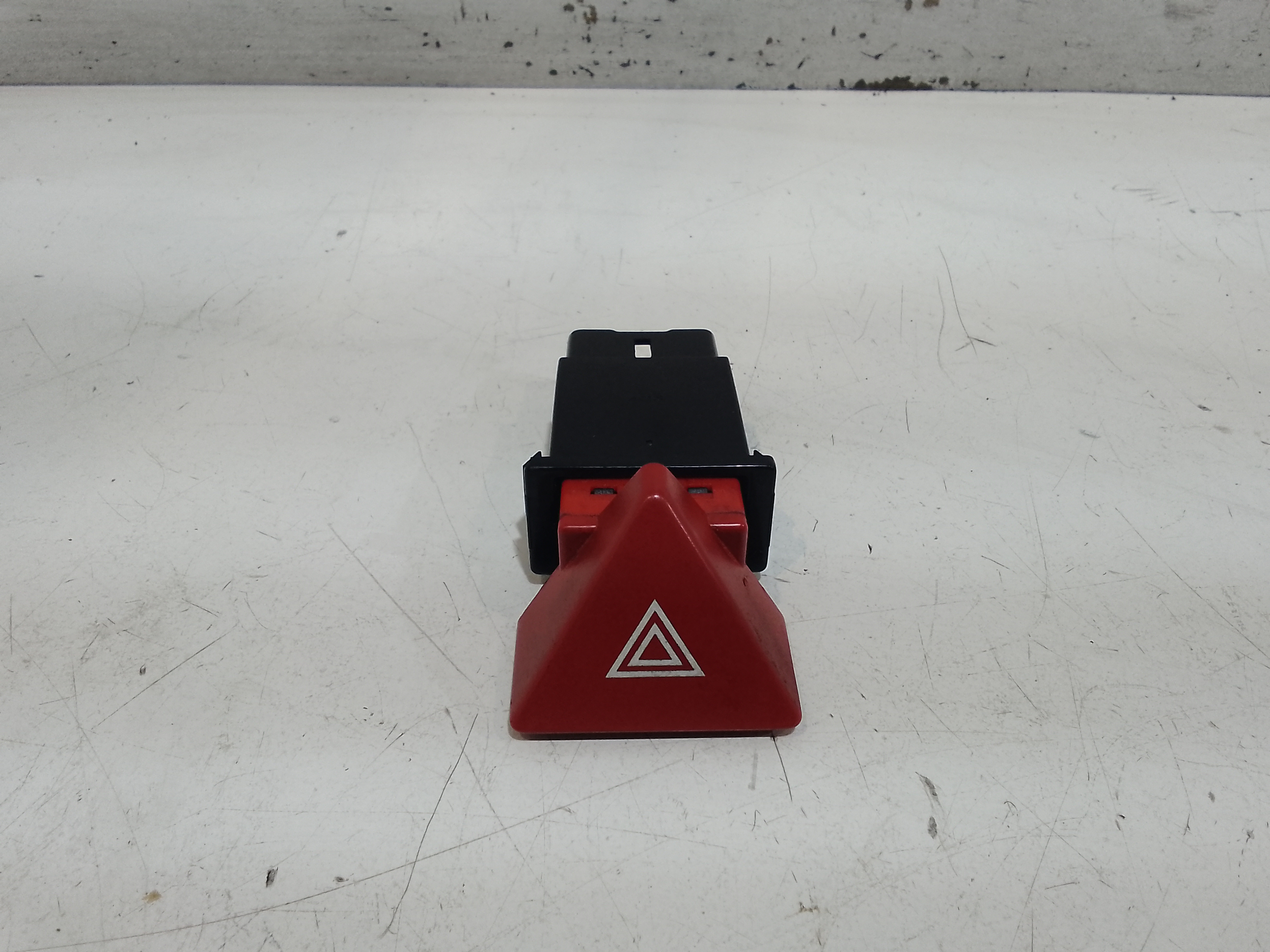 Interruttore Luci Emergenza 9379007500 Usato