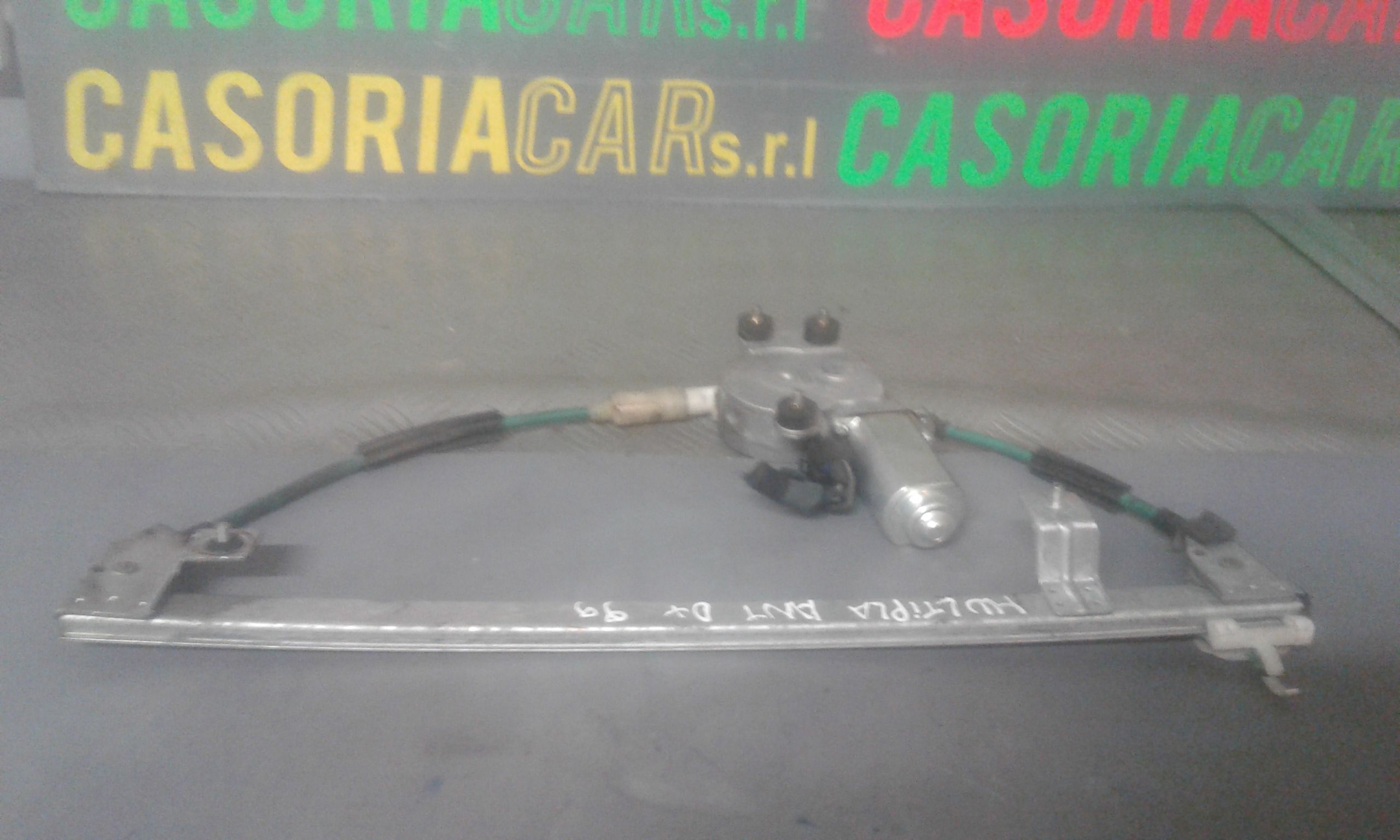 Alzacristallo Porta Ant. Destro Usato