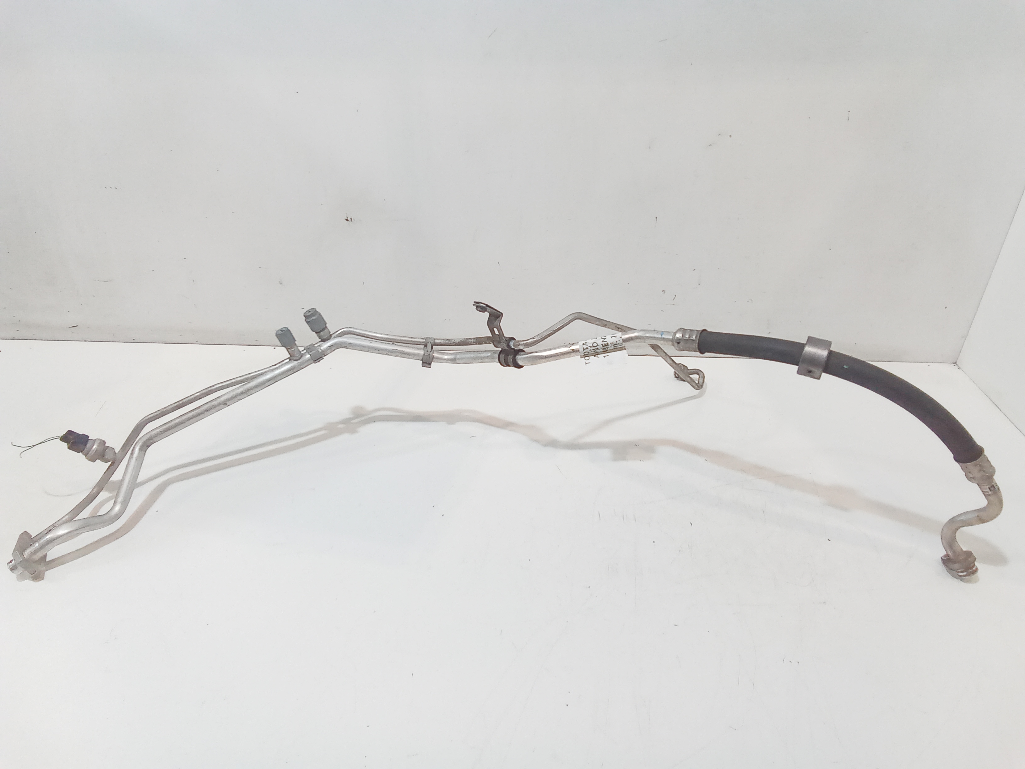 Kit Tubi A/c 88720YV071 Usato