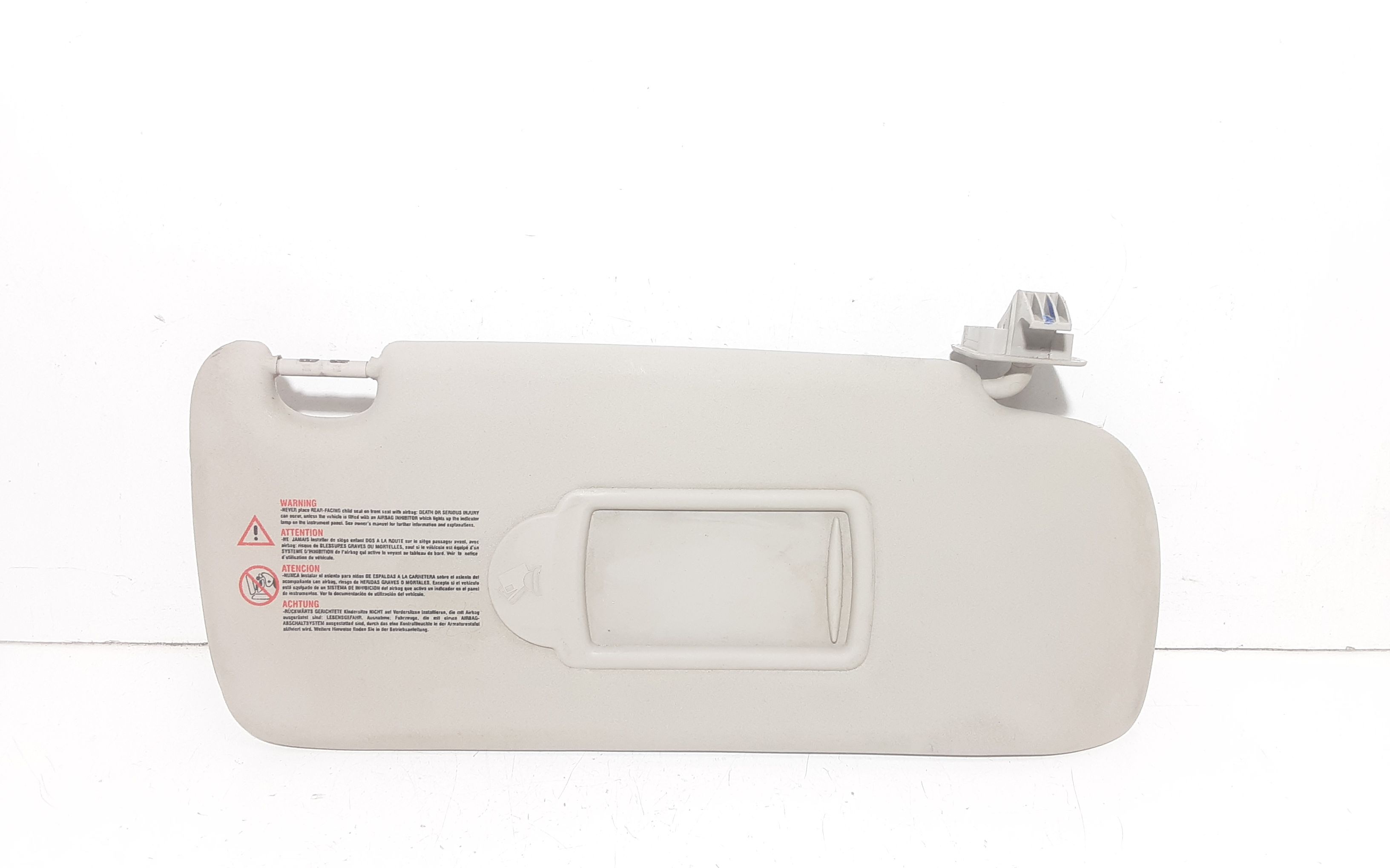 Aletta Parasole Parabrezza Destro 8200413904 Usato