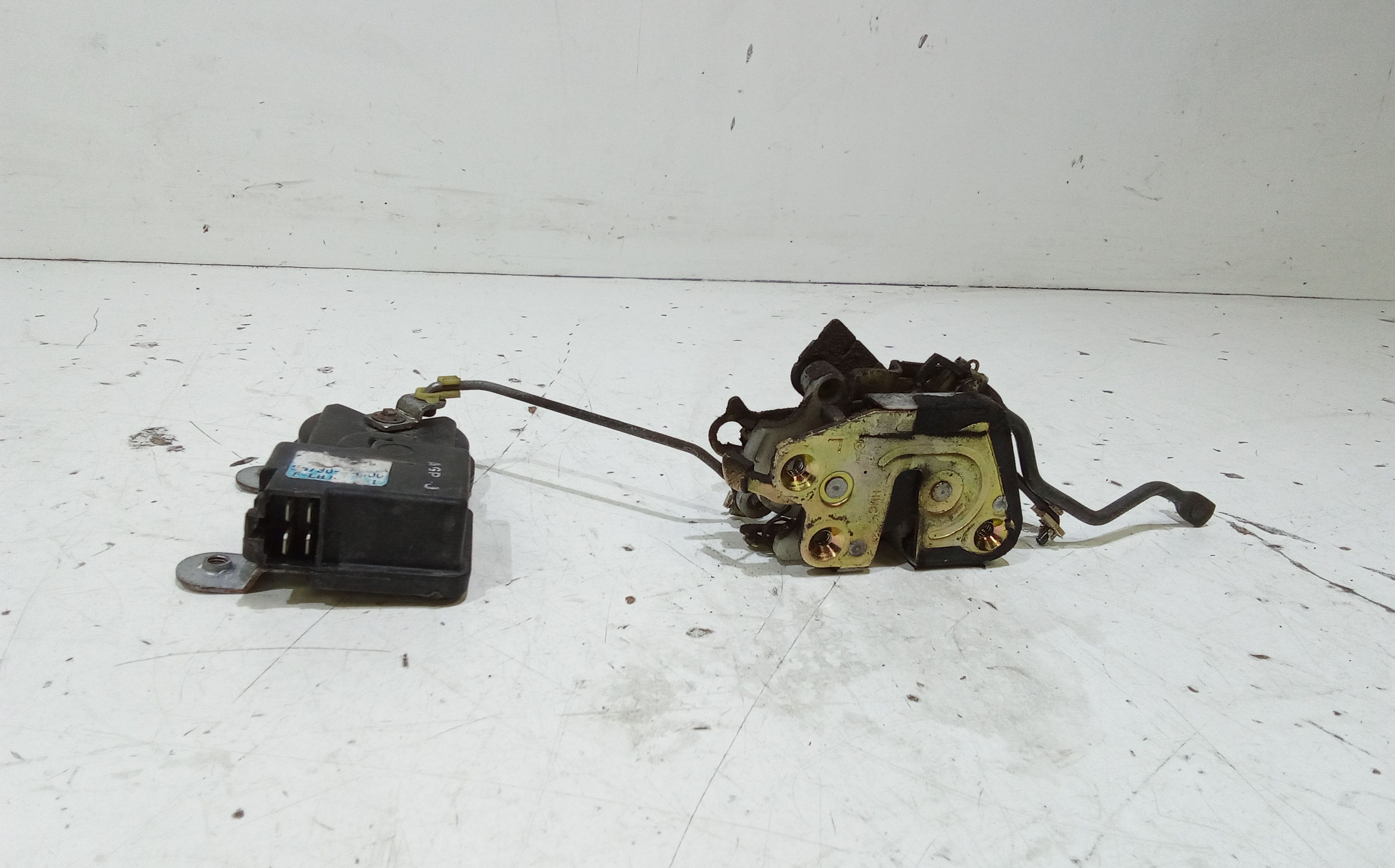 Serratura Porta Ant. Sinistro Usato