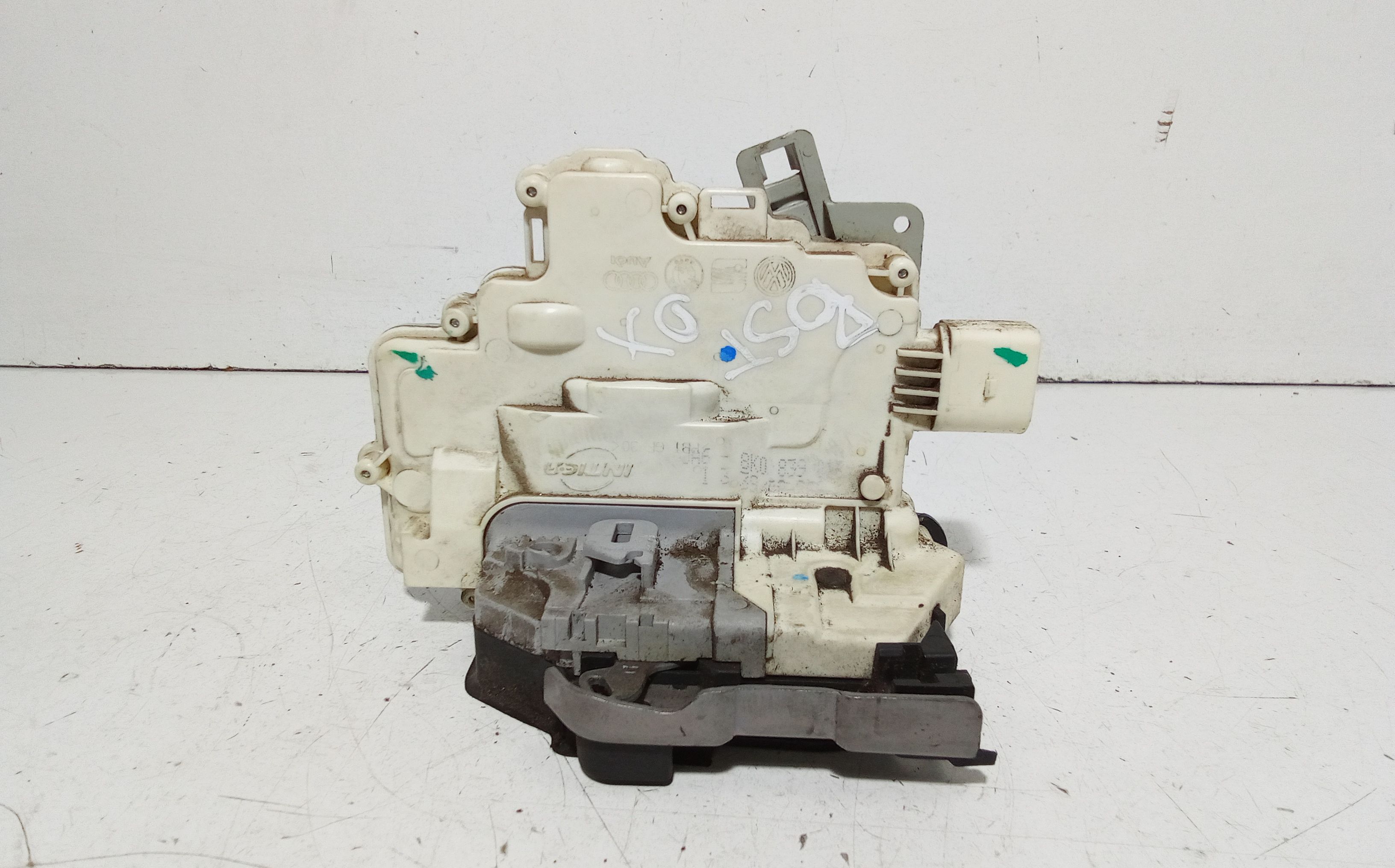 Serratura Porta Post. Destro 8K0839016F Usato