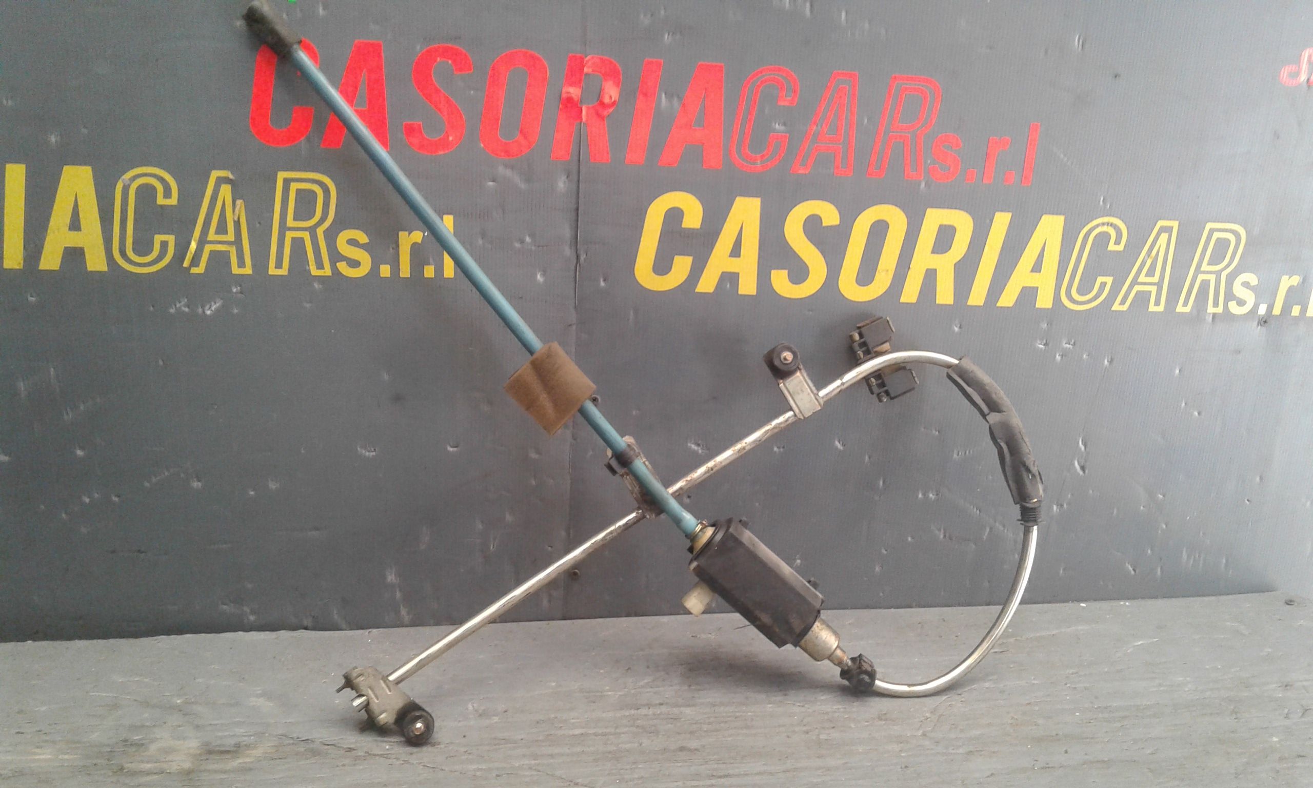 Alzacristallo Porta Ant. Destro Usato