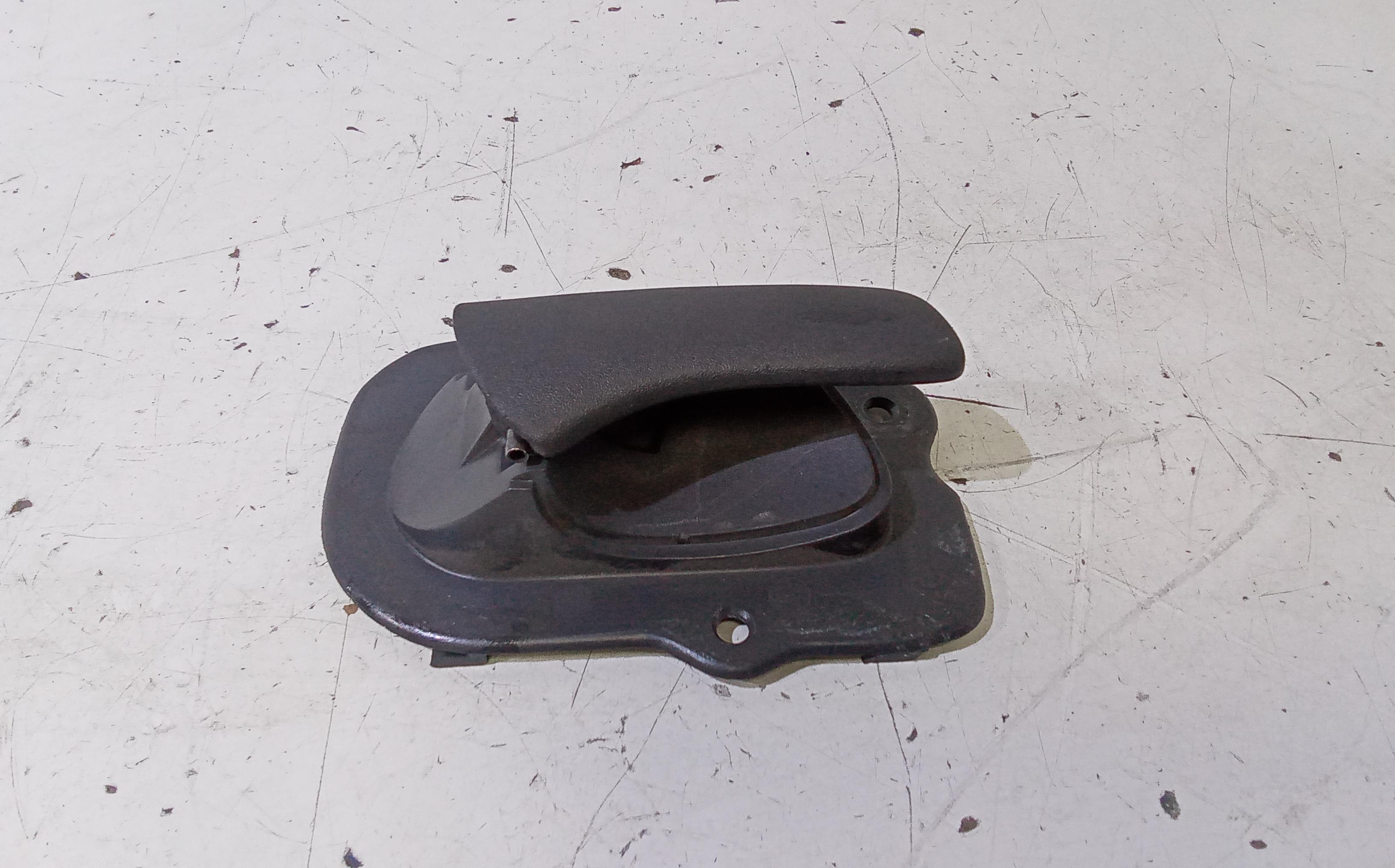 Maniglia Int. Apertura Porta Ant. Destro Usato