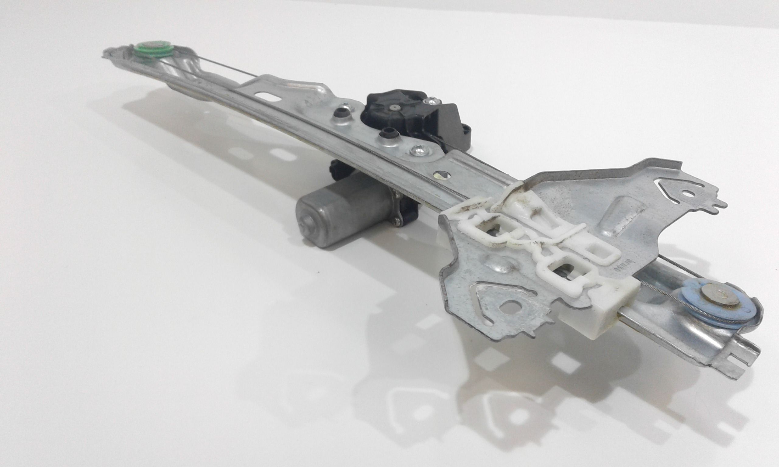 Alzacristallo Elettr. Porta Post. Sinistro 827014EA0A Usato