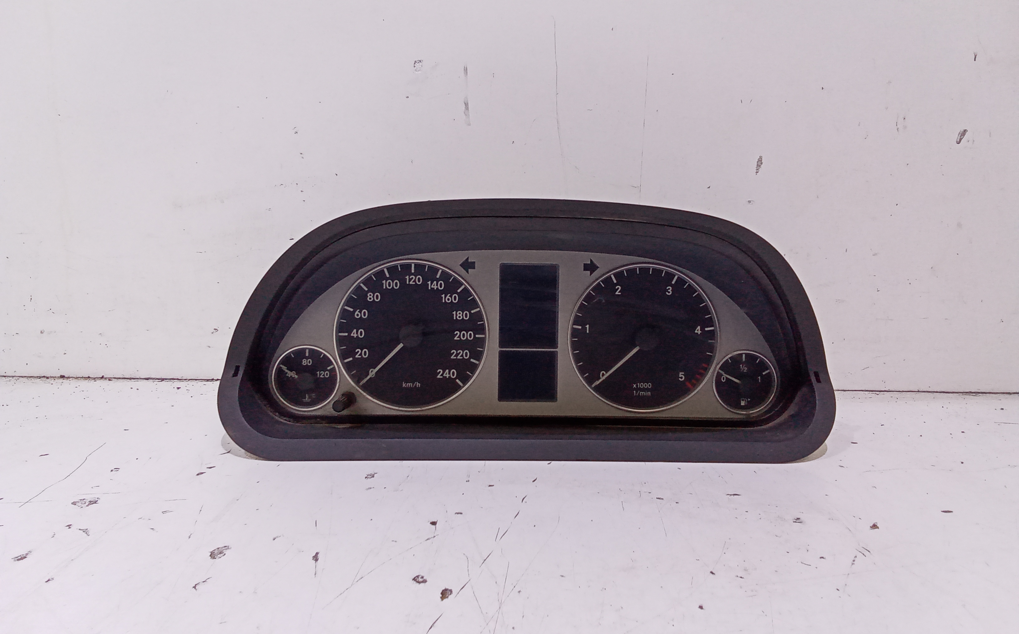 Quadro Portastrumenti Usato