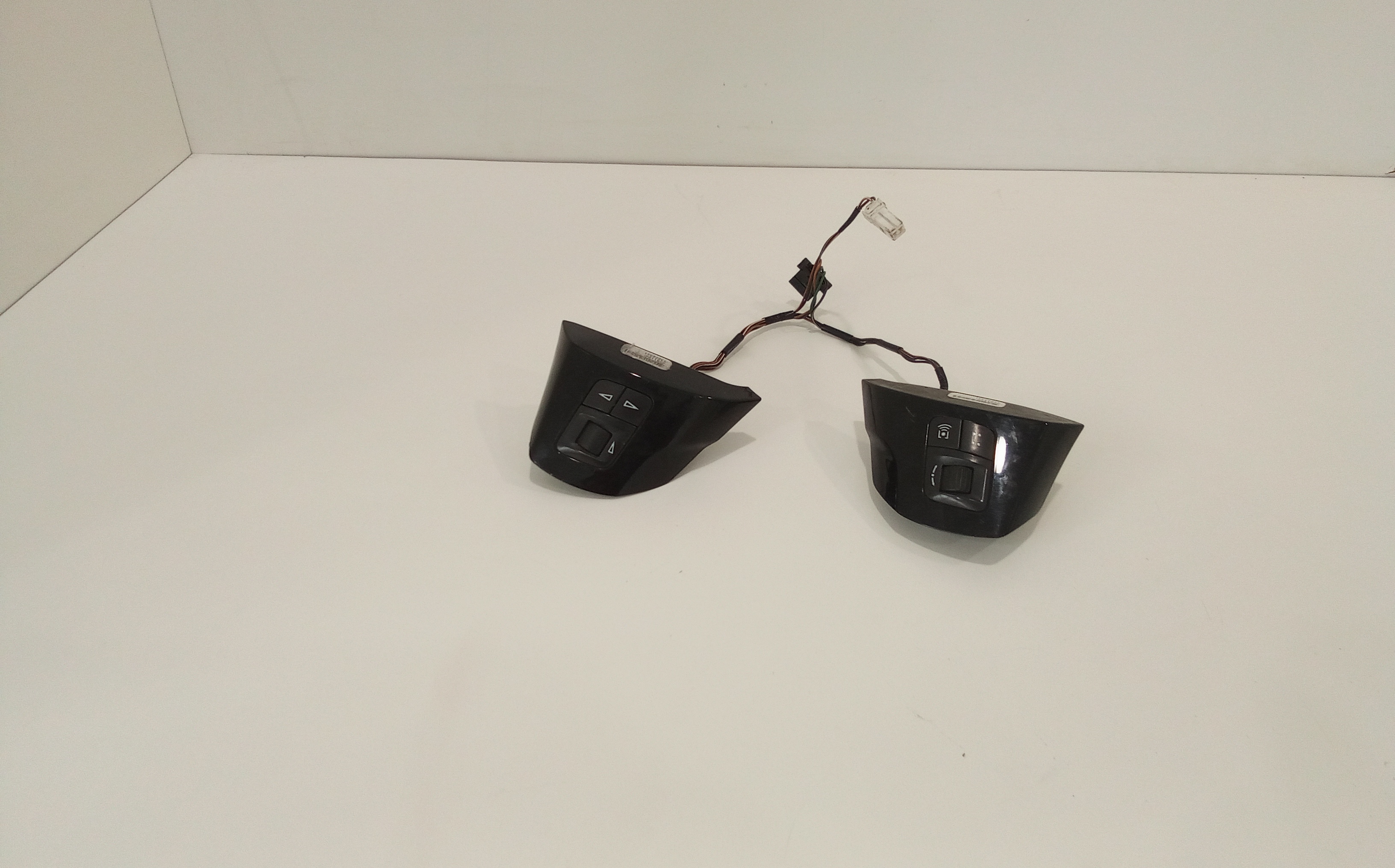 Blocco Volante Multifunzione Usato