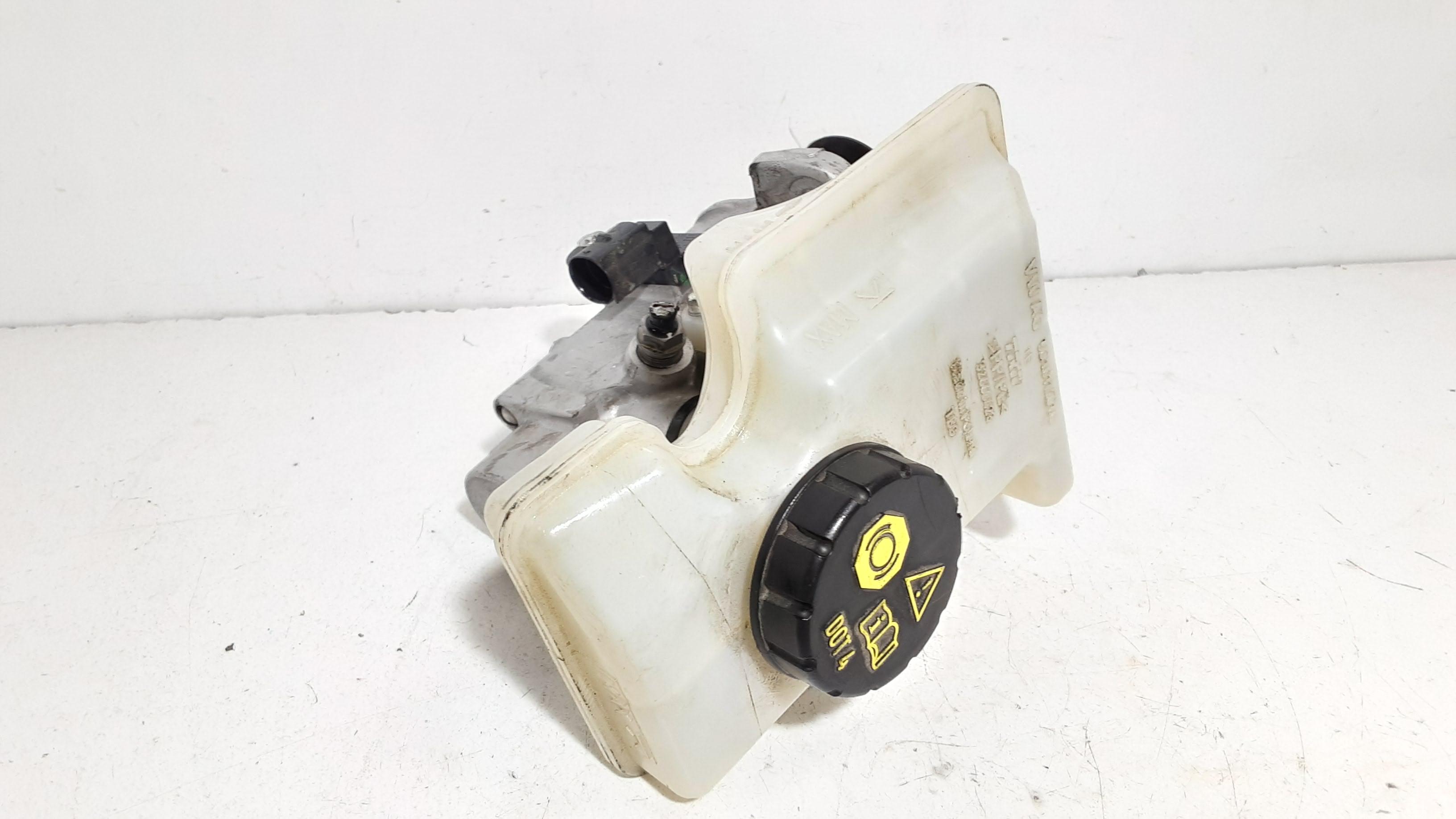 Pompa Comando Freni 5Q1614019AAREP Usato