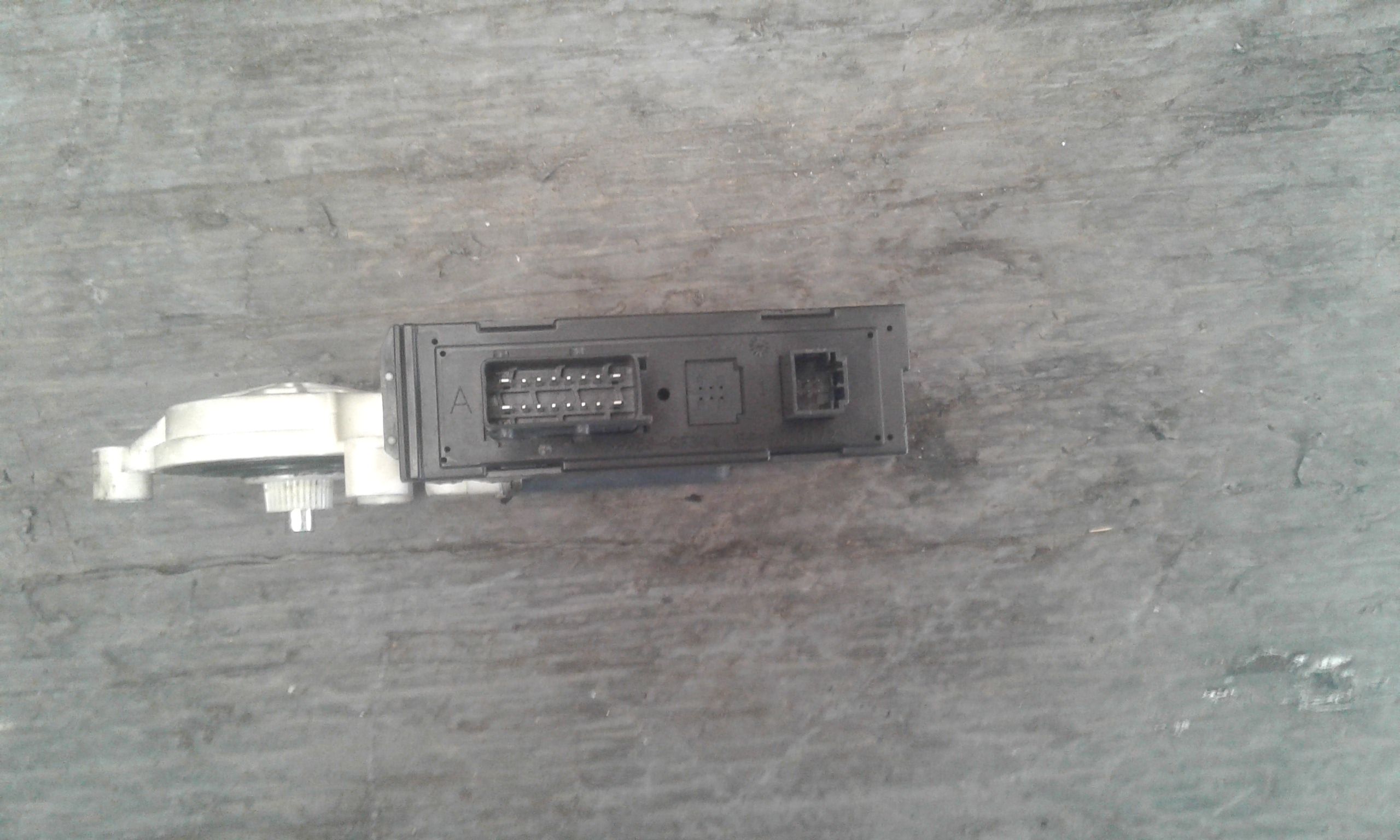 Motorino Alzacristallo Porta Ant. Sinistro 9221P3 Usato