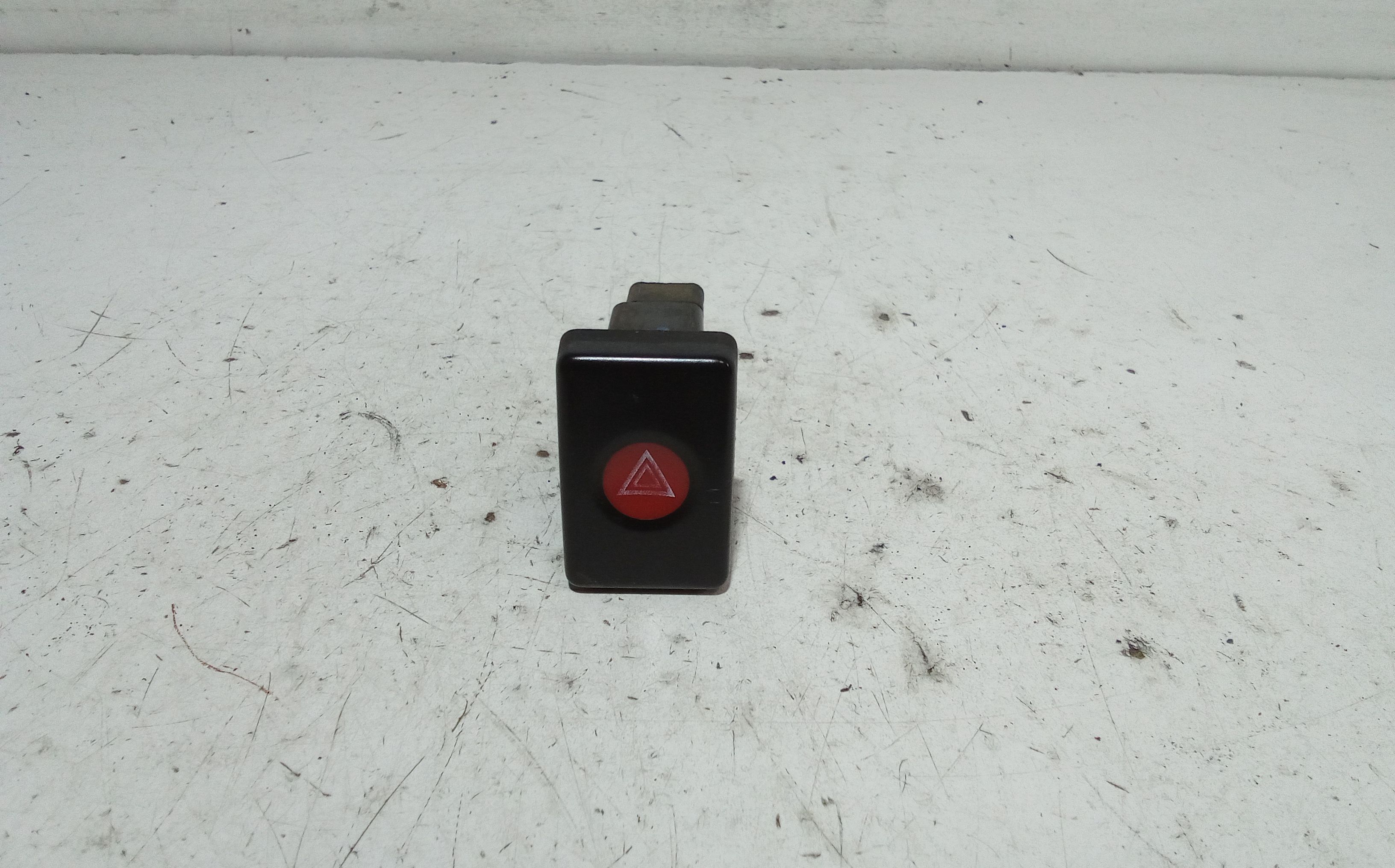 Interruttore Luci Emergenza Usato