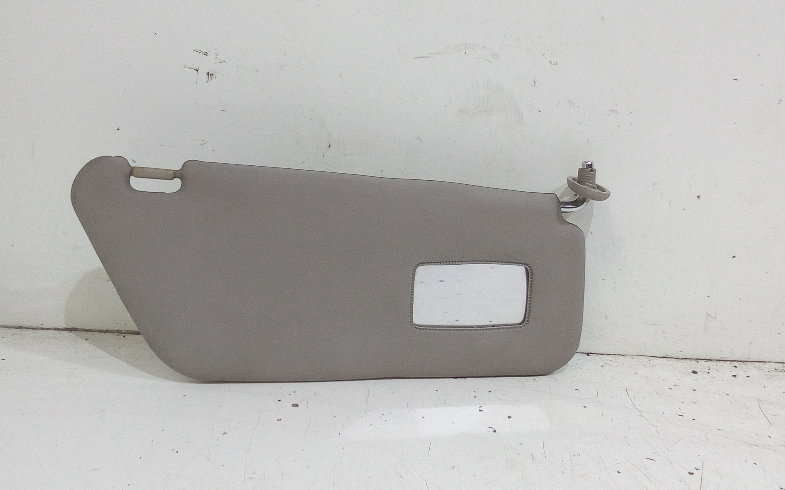 Aletta Parasole Parabrezza Destro 96279929 Usato