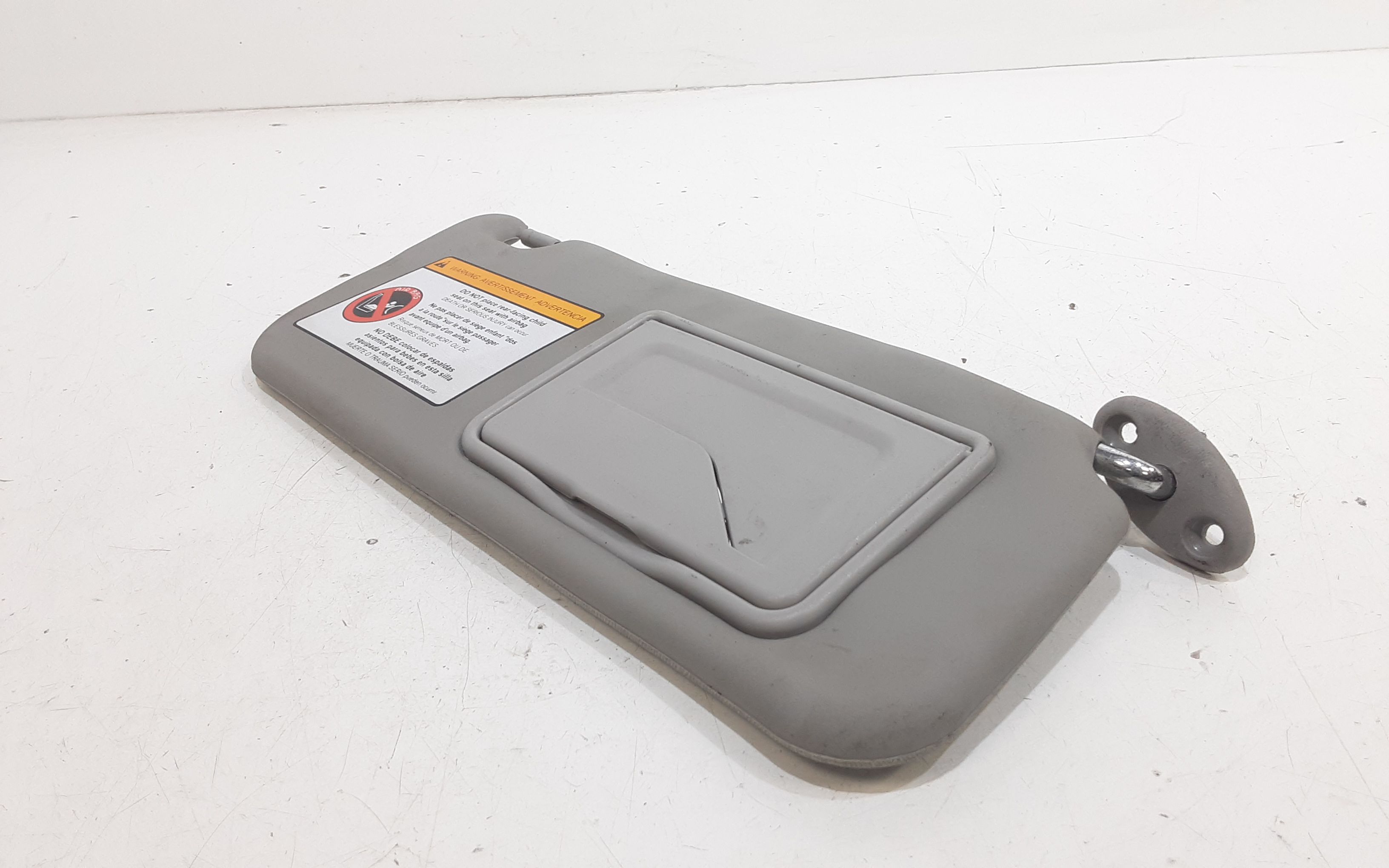 Aletta Parasole Parabrezza Destro 96658514 Usato