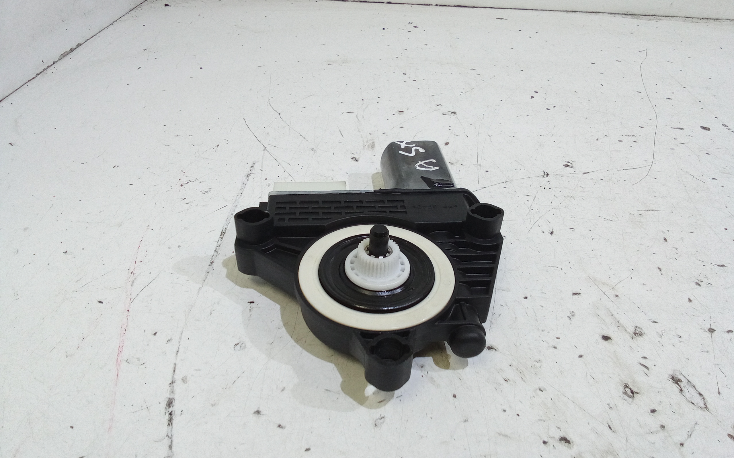 Motorino Alzacristallo Porta Ant. Sinistro 61355A02D61 Usato