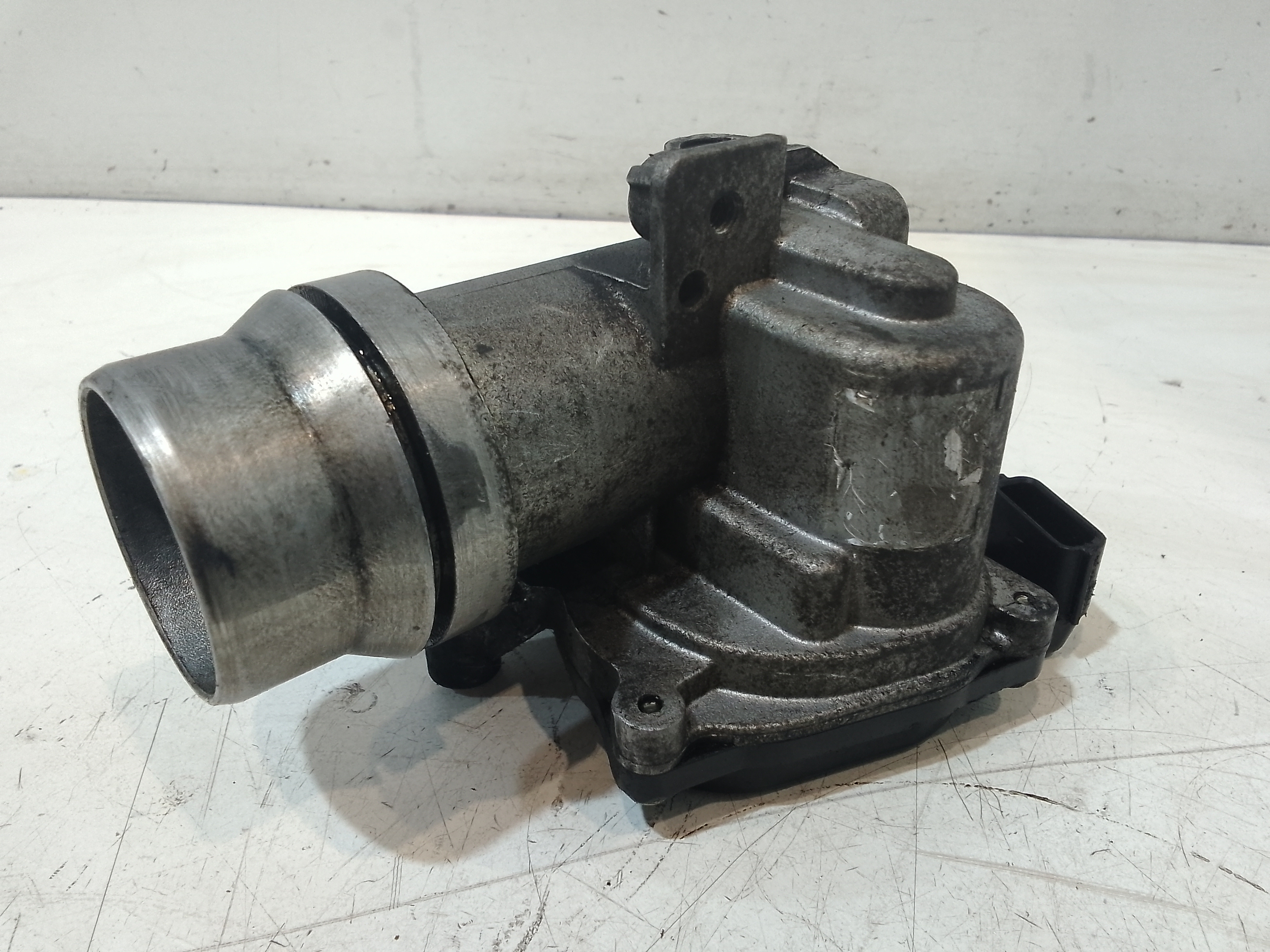 Corpo Farfallato 1612000Q0C Usato