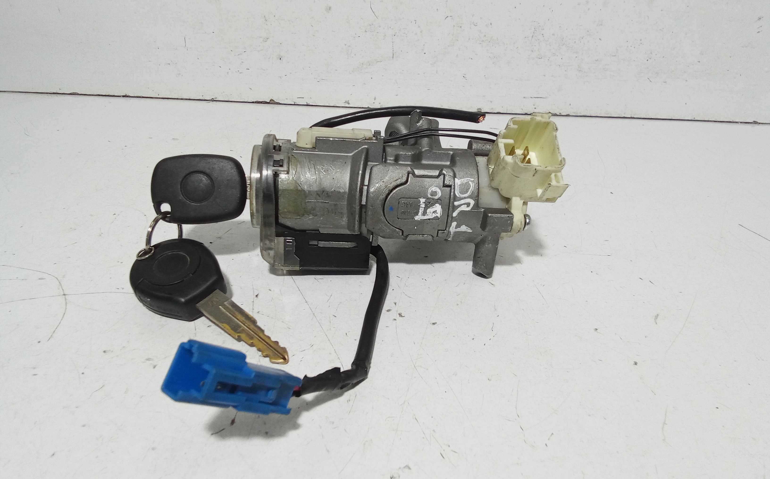 Commutatore Avviamento Con Cilindretti Serrature Usato