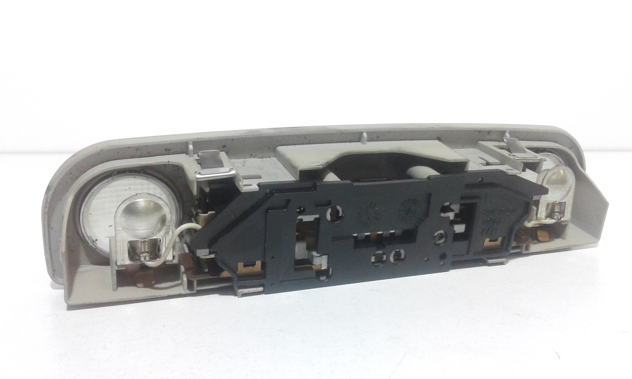 Luce Cortesia Ant. Tetto 4L09471406PS Usato