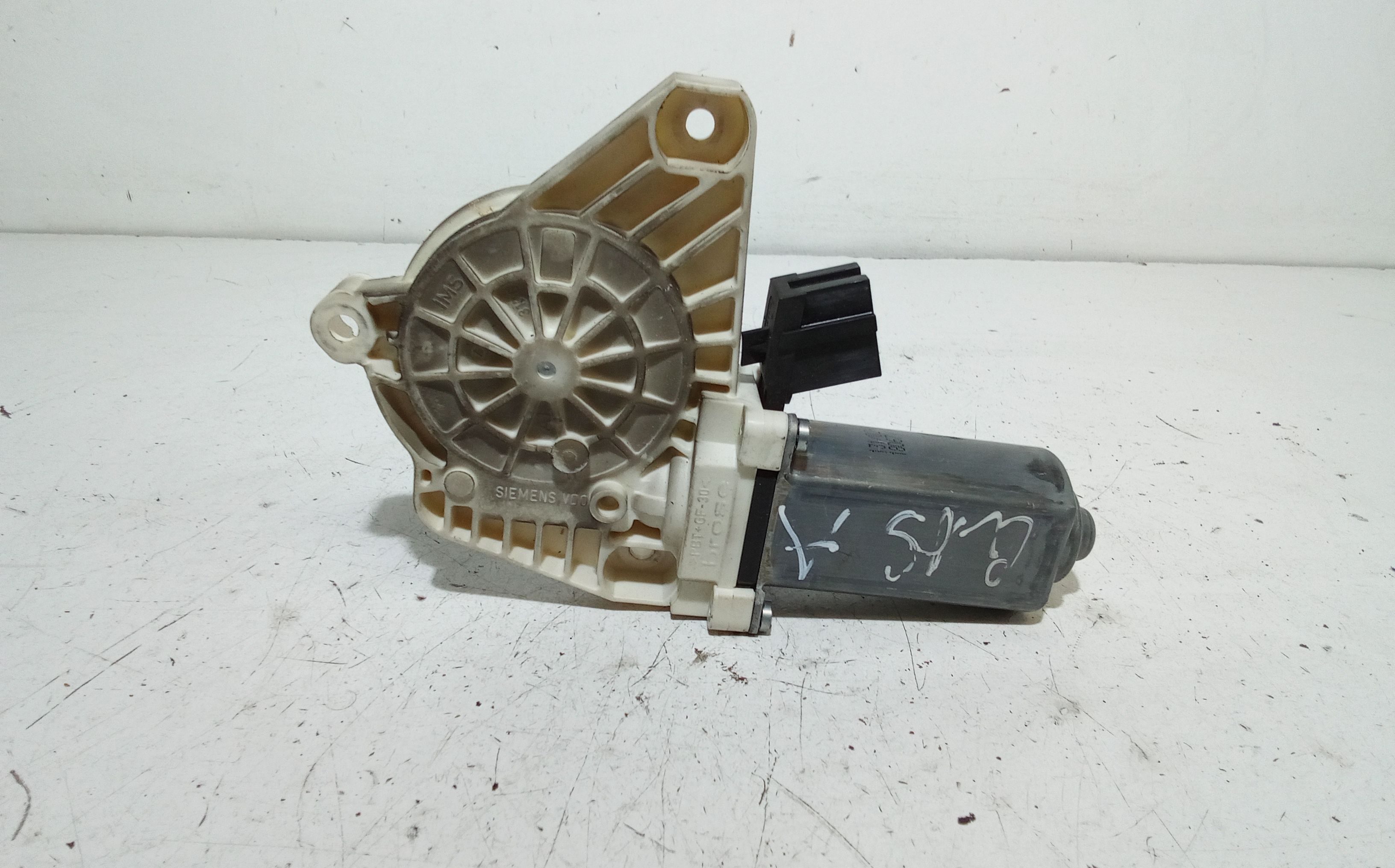 Motorino Alzacristallo Porta Ant. Sinistro A1698204142 Usato