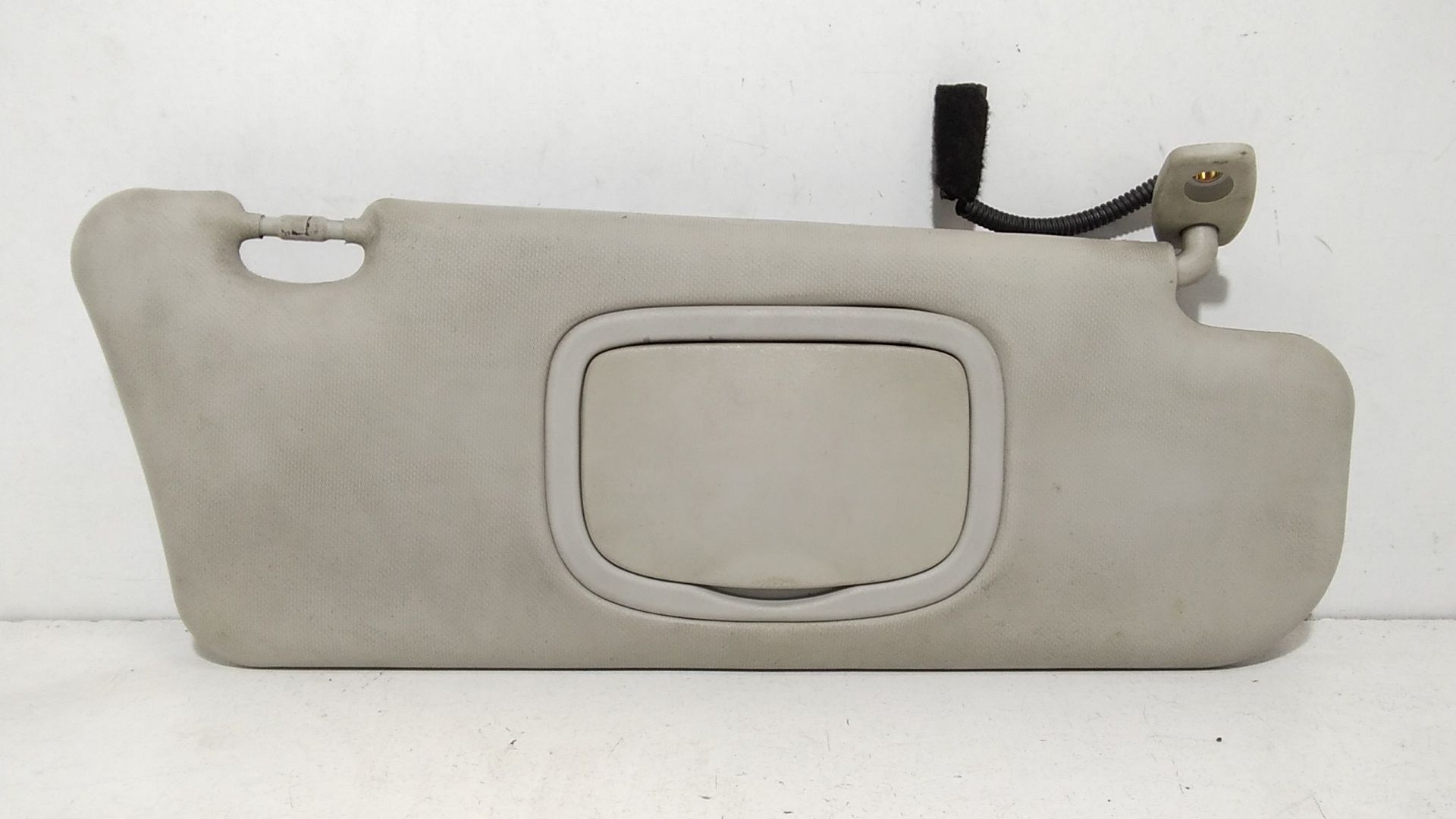 Aletta Parasole Parabrezza Destro 735420448 Usato