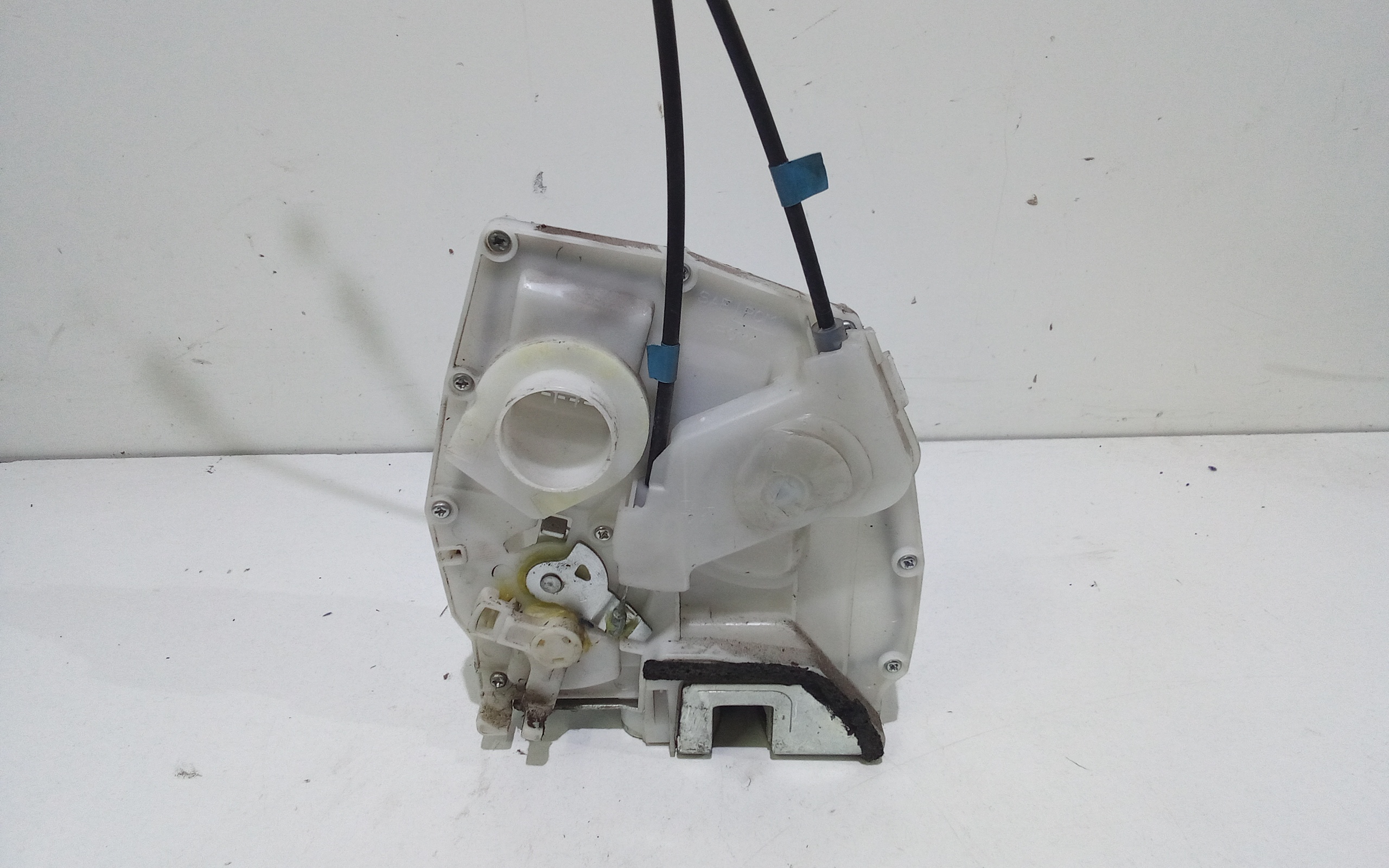 Serratura Porta Post. Destro 8230151K01000 Usato