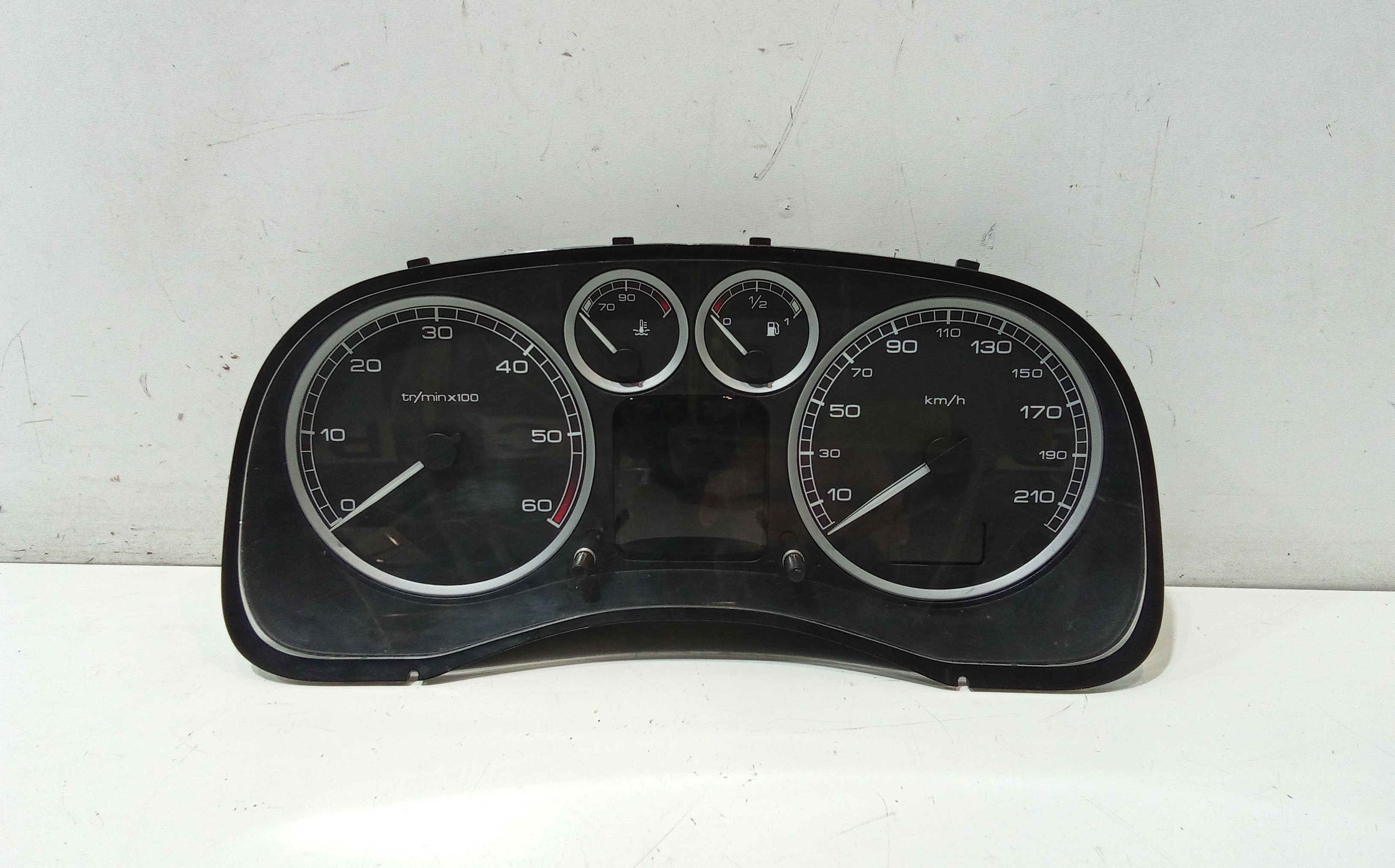 Quadro Portastrumenti Usato