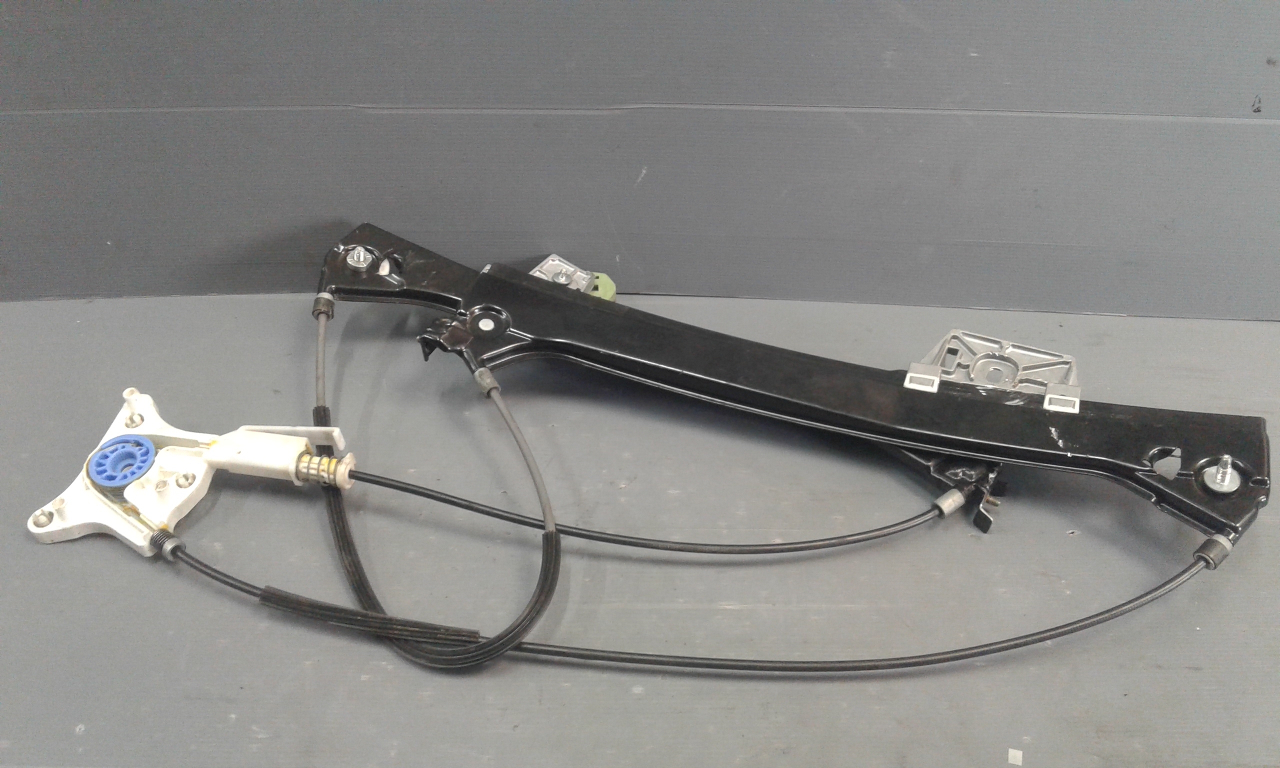 Alzacristallo Porta Ant. Sinistro Usato