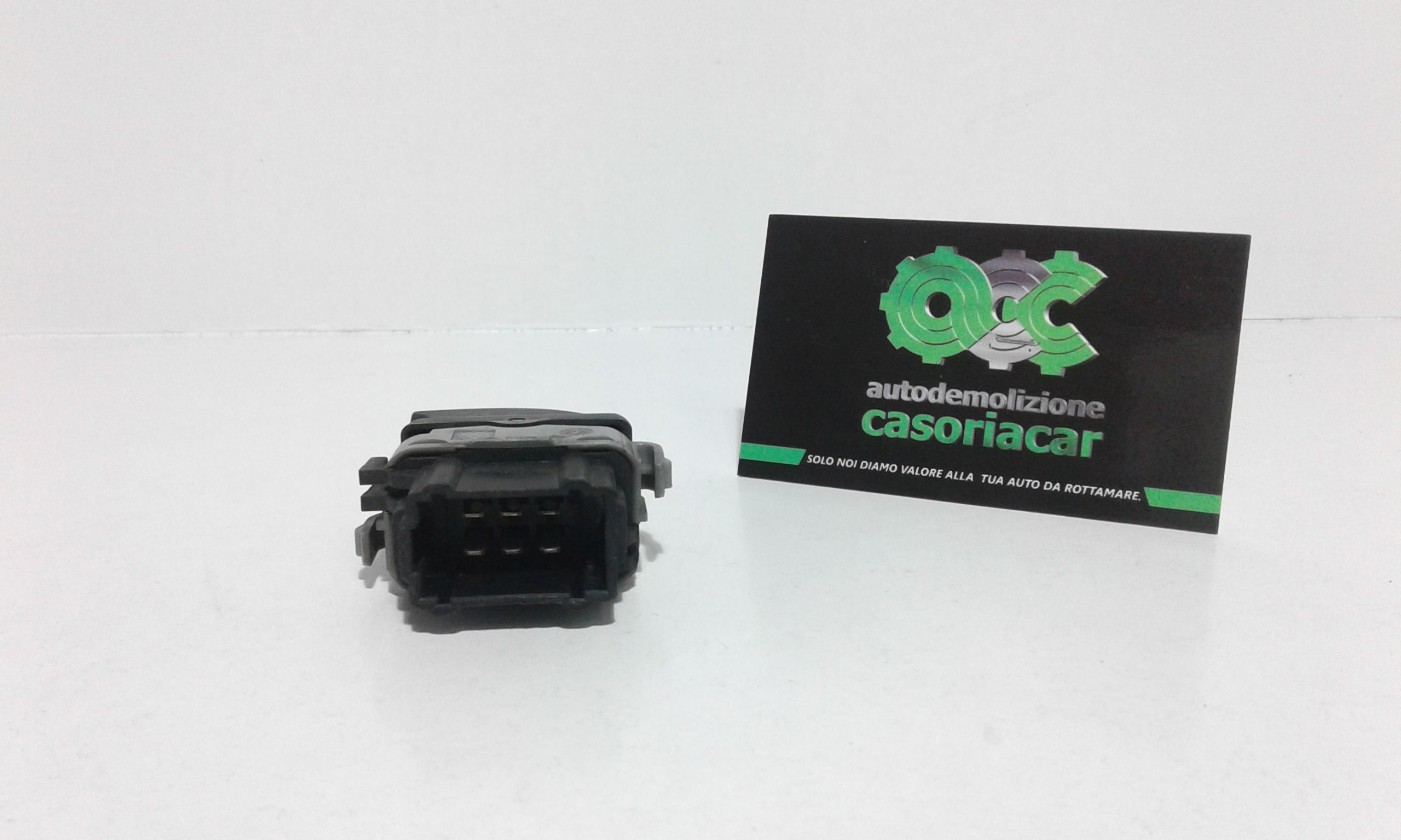 Interruttore Alzacristalli Porta Ant. Destro 8200214936 Usato