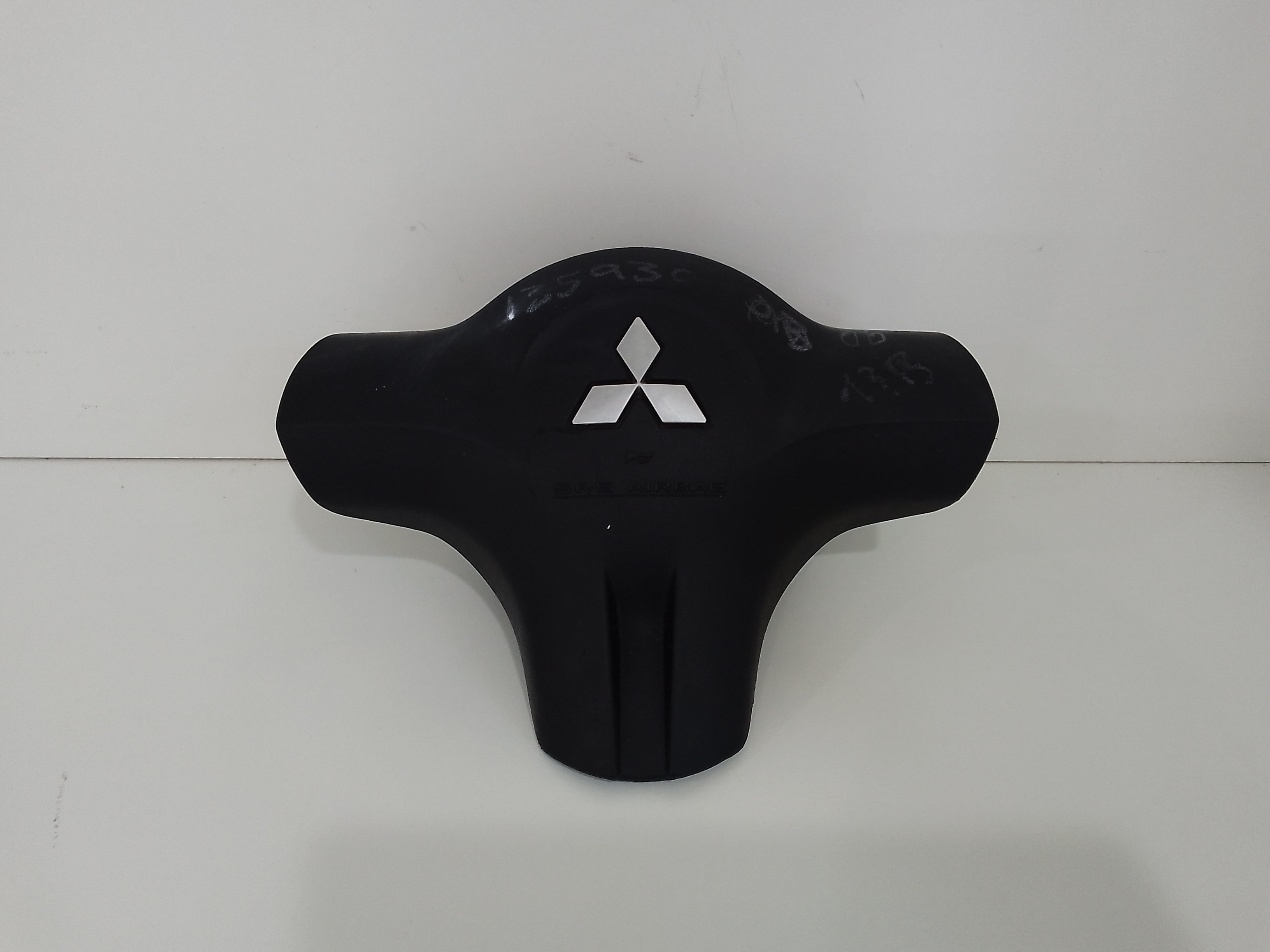 Dispositivo Airbag Lato Guida 7030A217XB Usato