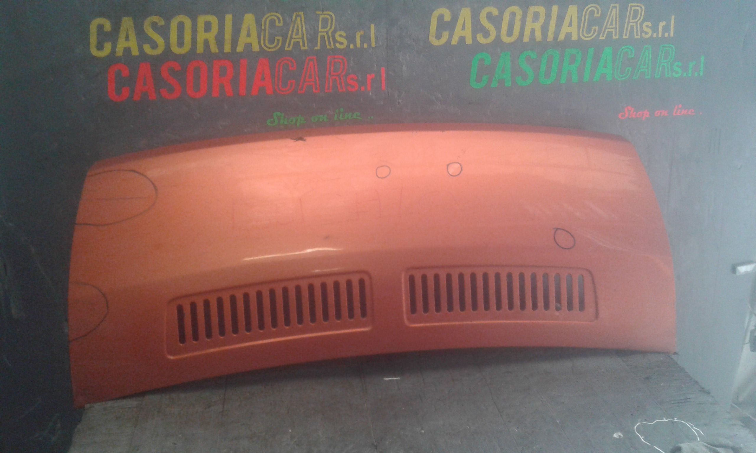 Cofano Ant. 1340587080 Usato