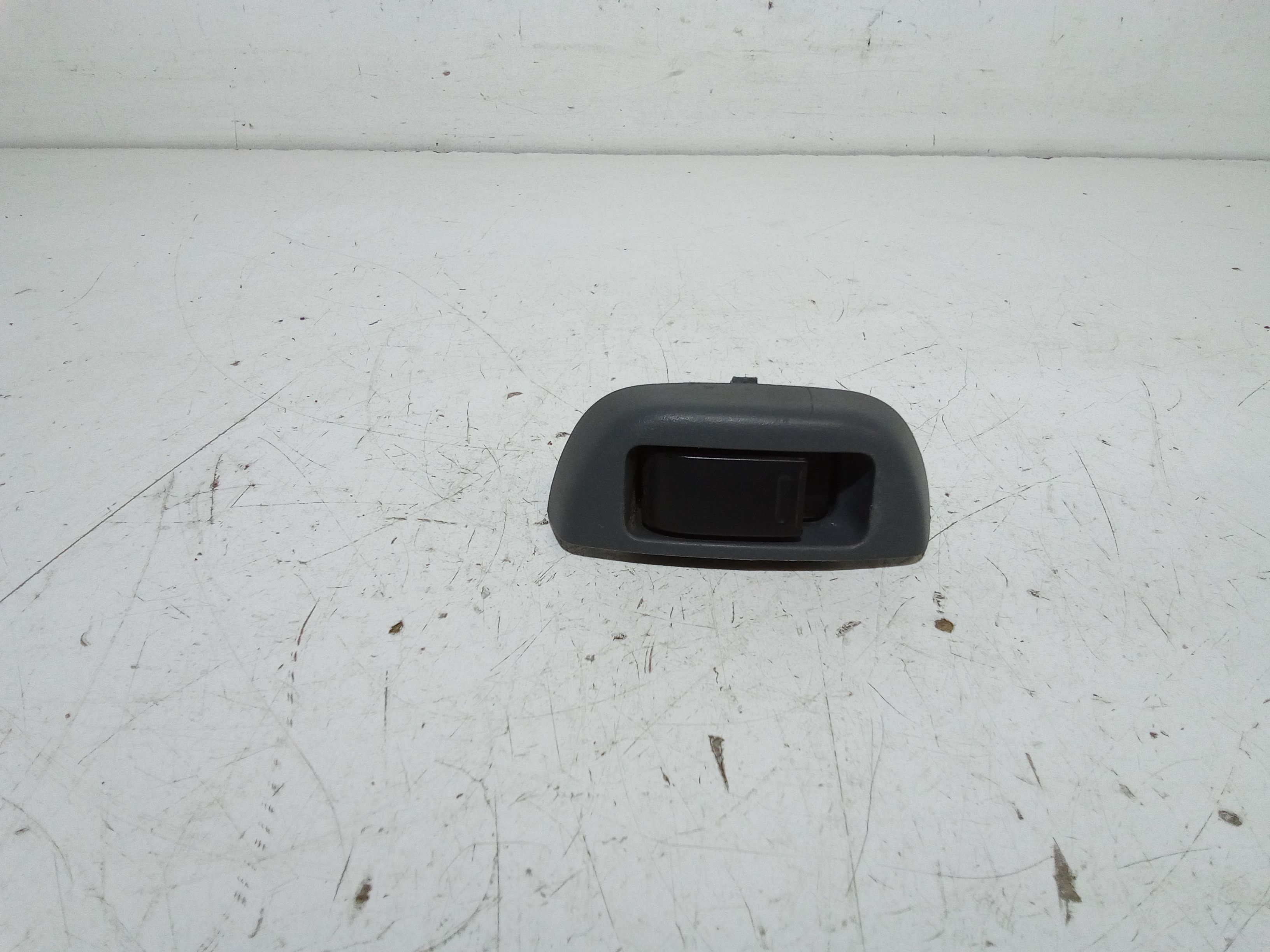 Interruttore Alzacristalli Porta Ant. Destro 6554KZ Usato