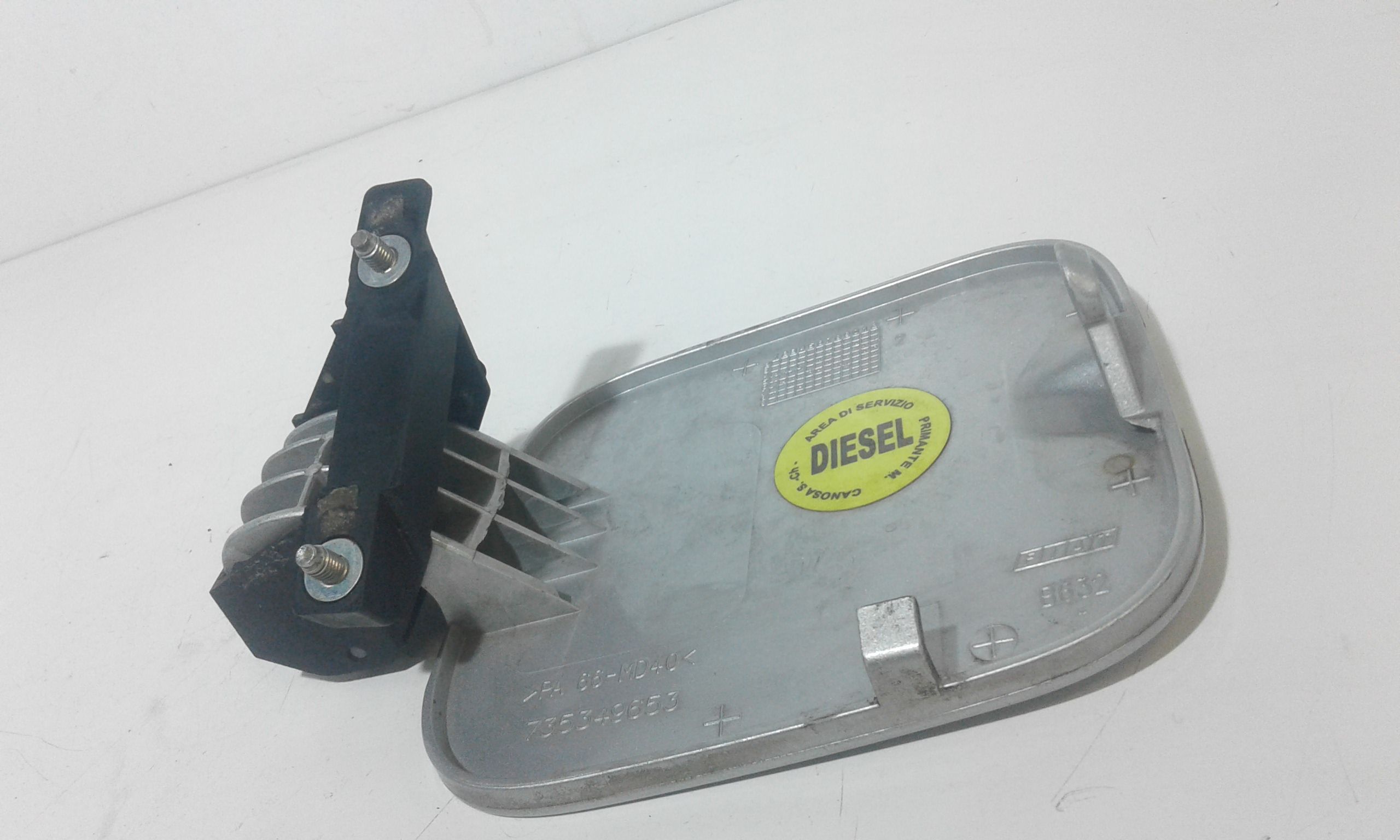 Sportello Carburante 735367302 Usato