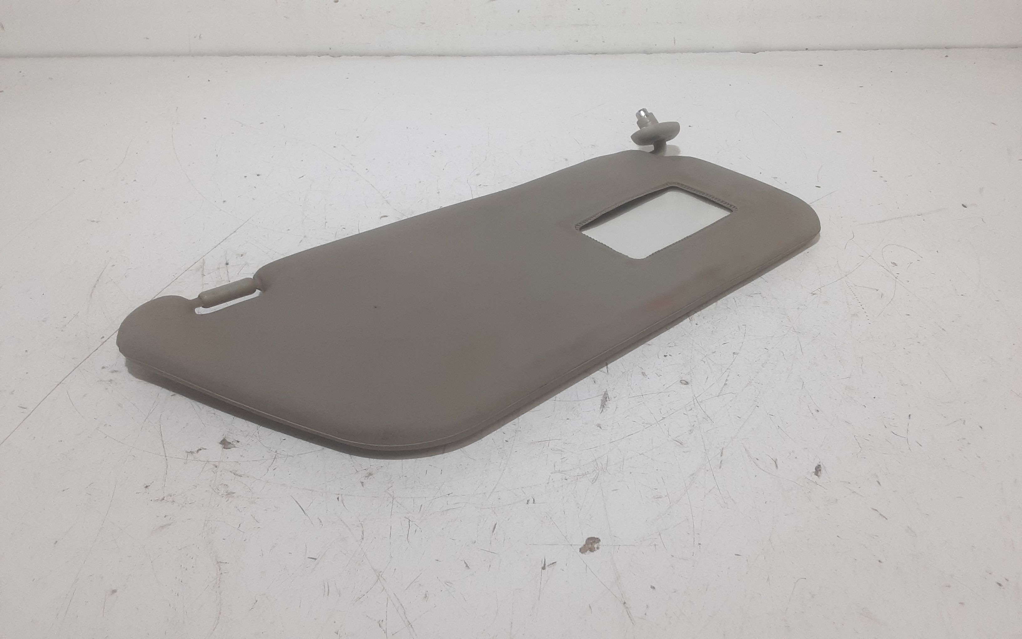 Aletta Parasole Parabrezza Destro 96280100 Usato