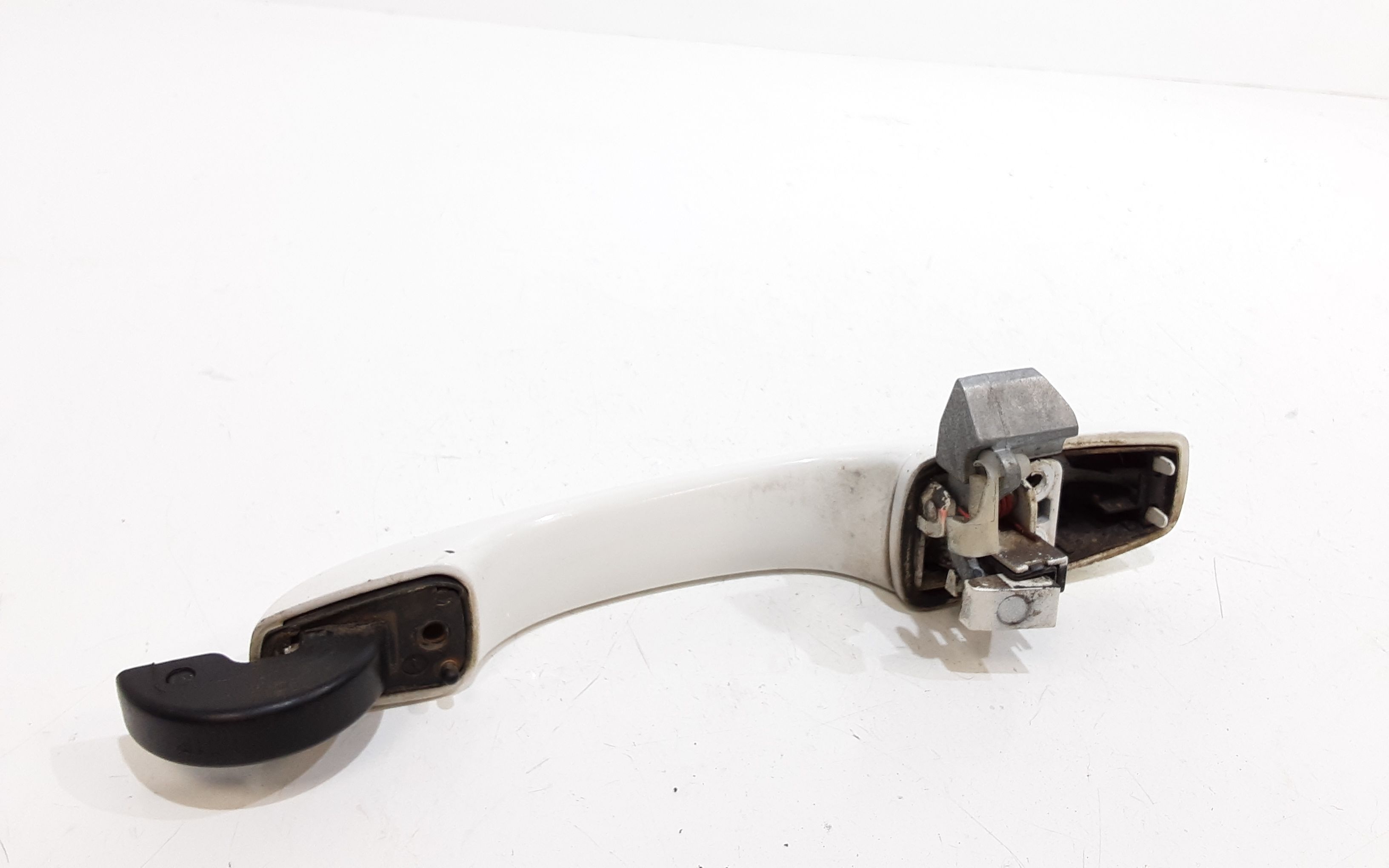 Maniglia Porta Ant. Destro K0XU80AJCAG Usato