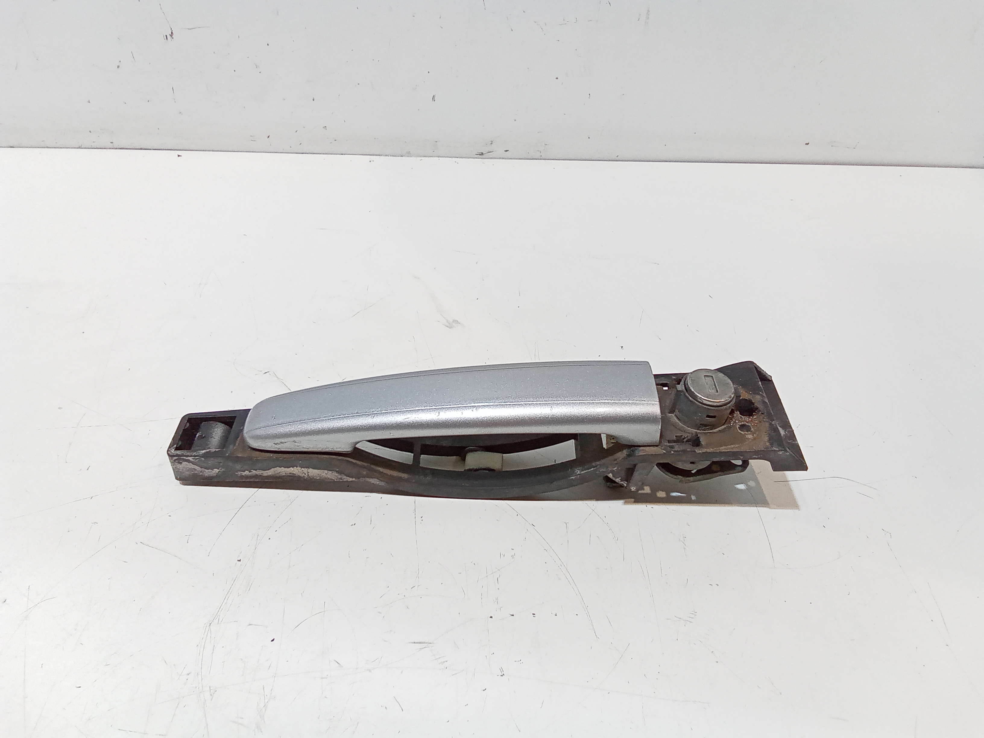 Maniglia Porta Ant. Sinistro 9101W3 Usato