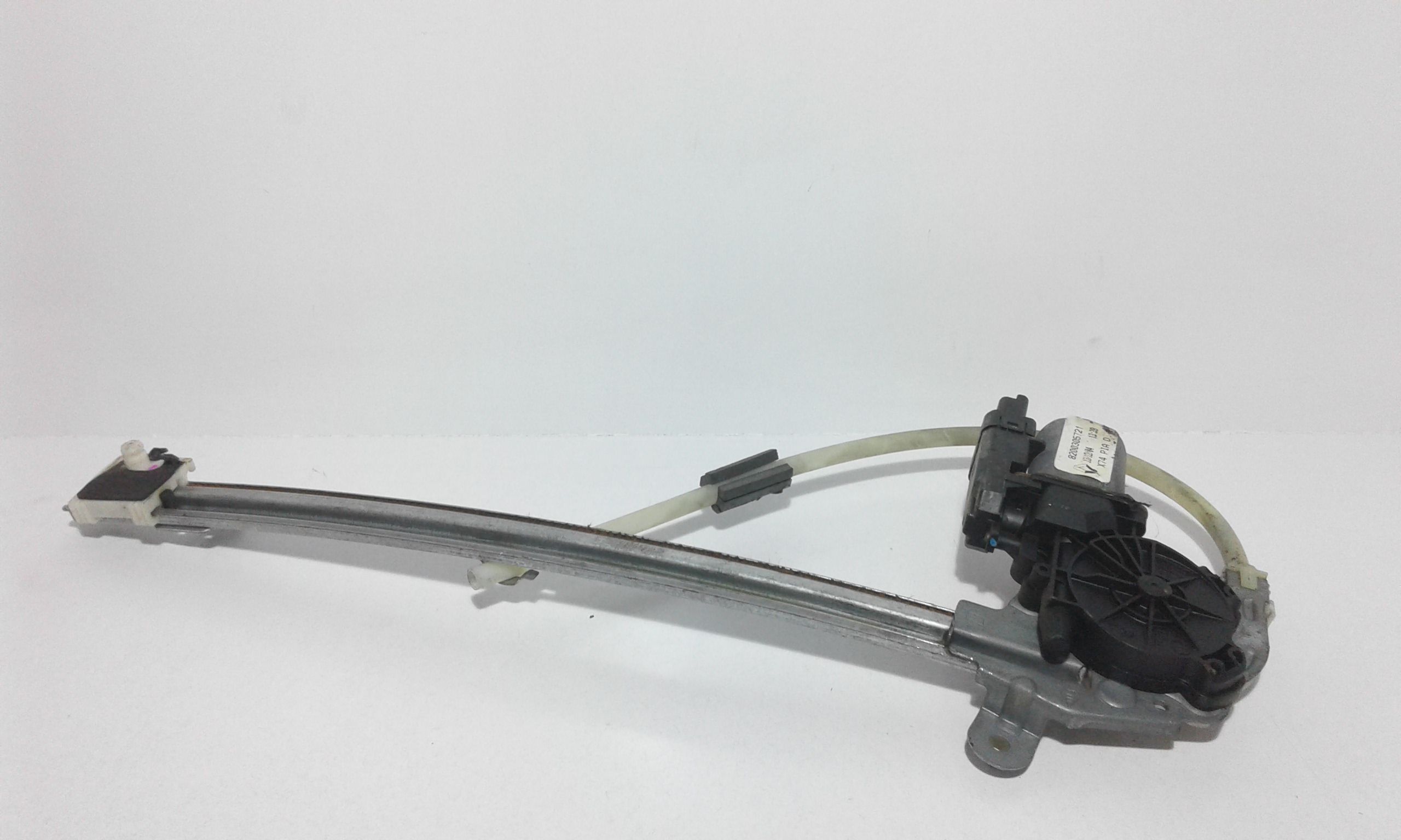 Alzacristallo Porta Post. Destro 8200000574 Usato