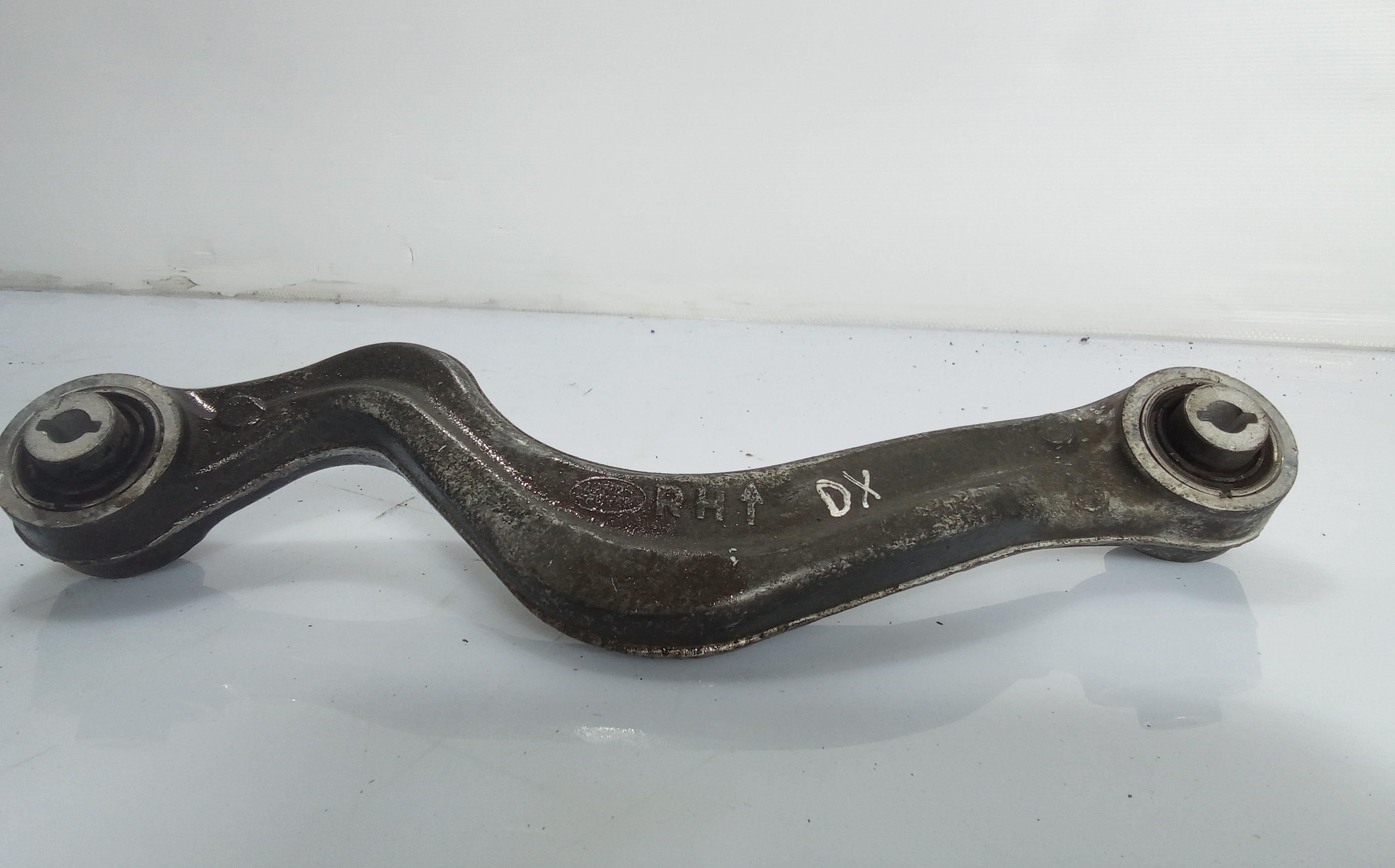 Braccio Oscillante Sosp. Post. Destro Usato