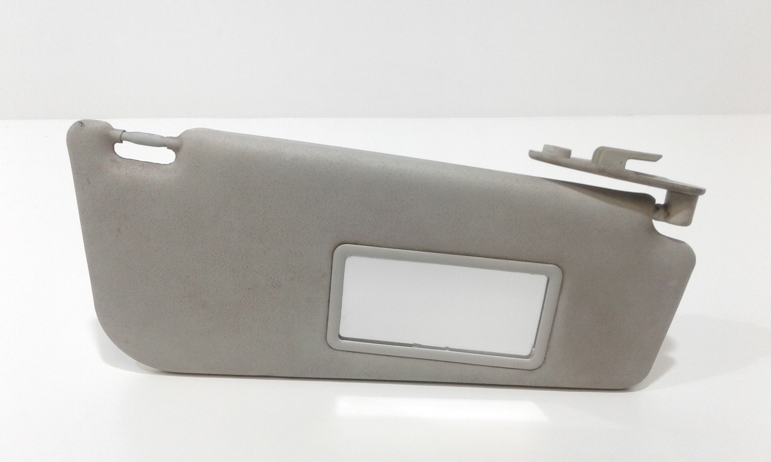 Aletta Parasole Parabrezza Destro 735338206 Usato