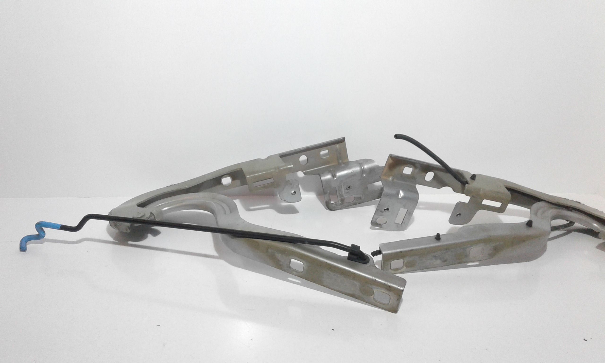 Cerniera Cofano Ant. Sinistro 7912F8 Usato