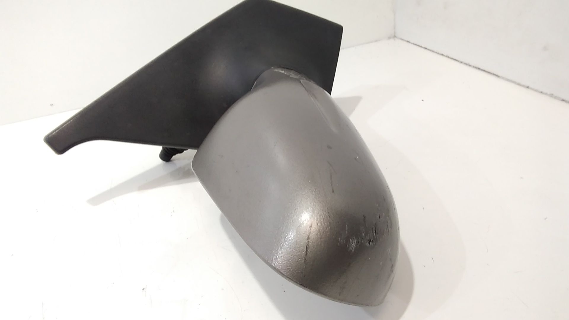 Retrovisore Est. Destro 267881110128 Usato